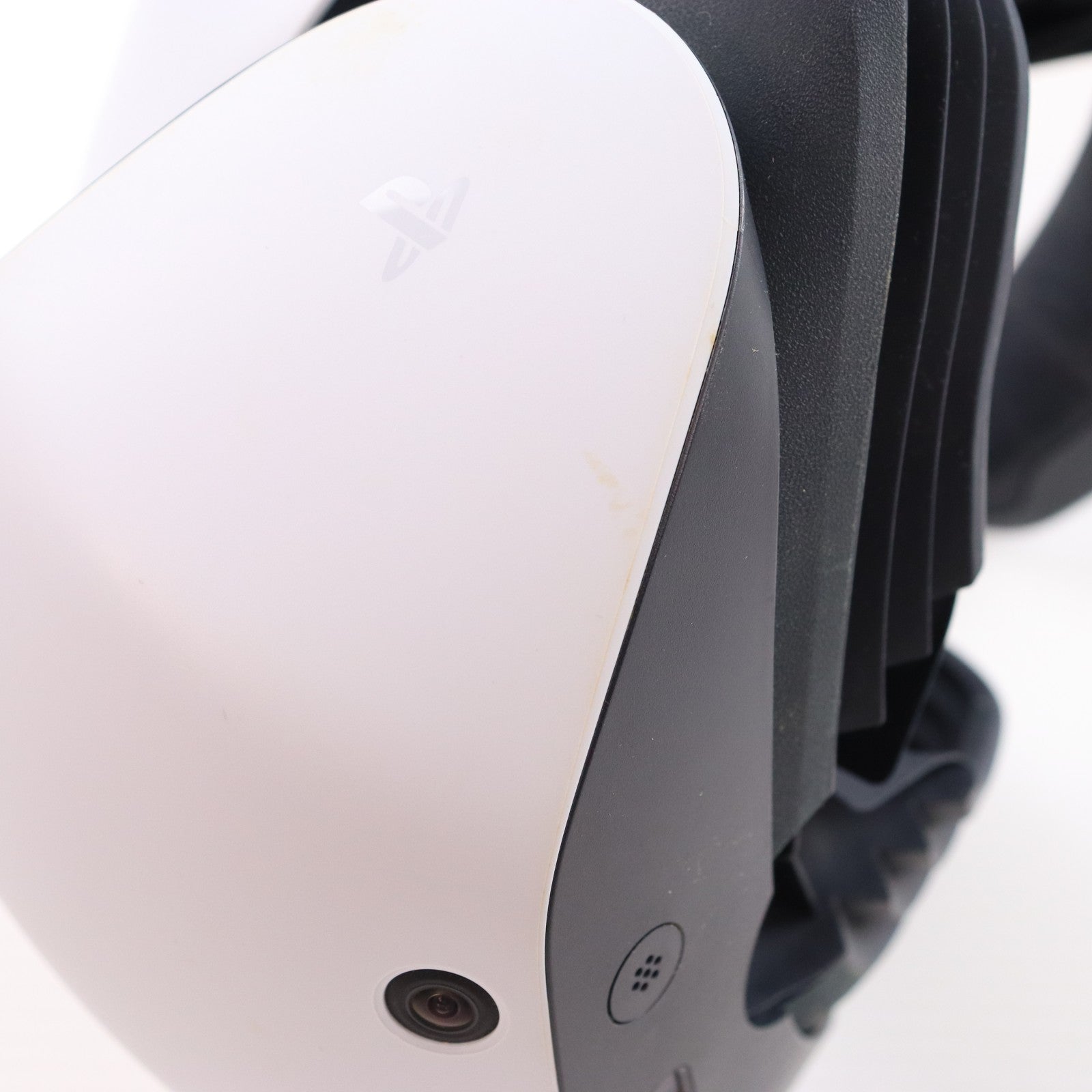 【中古即納】[ACC][PS5] PlayStation VR2(プレイステーションVR2) Horizon Call of the Mountain(ホライゾン コール・オブ・ザ・マウンテン) 同梱版 SIE(CFIJ-17001)(20230222)