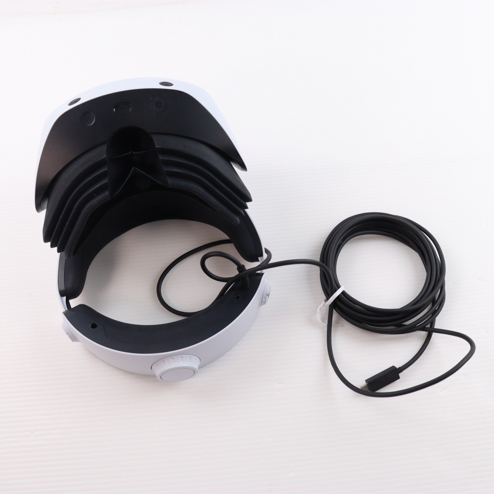 【中古即納】[ACC][PS5] PlayStation VR2(プレイステーションVR2) Horizon Call of the Mountain(ホライゾン コール・オブ・ザ・マウンテン) 同梱版 SIE(CFIJ-17001)(20230222)