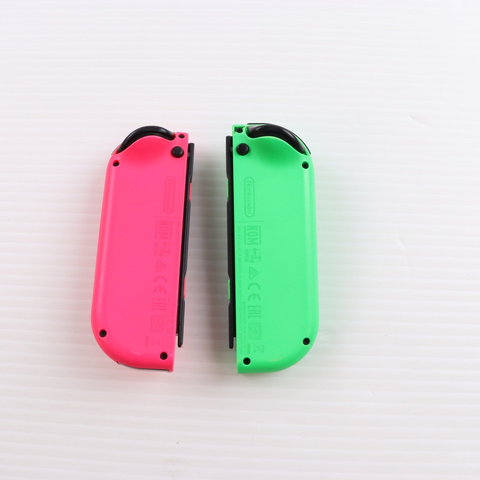 【中古即納】[ACC][Switch] Joy-Con(L) ネオングリーン/(R) ネオンピンク(ジョイコンL ネオングリーン/R ネオンピンク) 任天堂(HAC-A-JAFAA)(20170721)