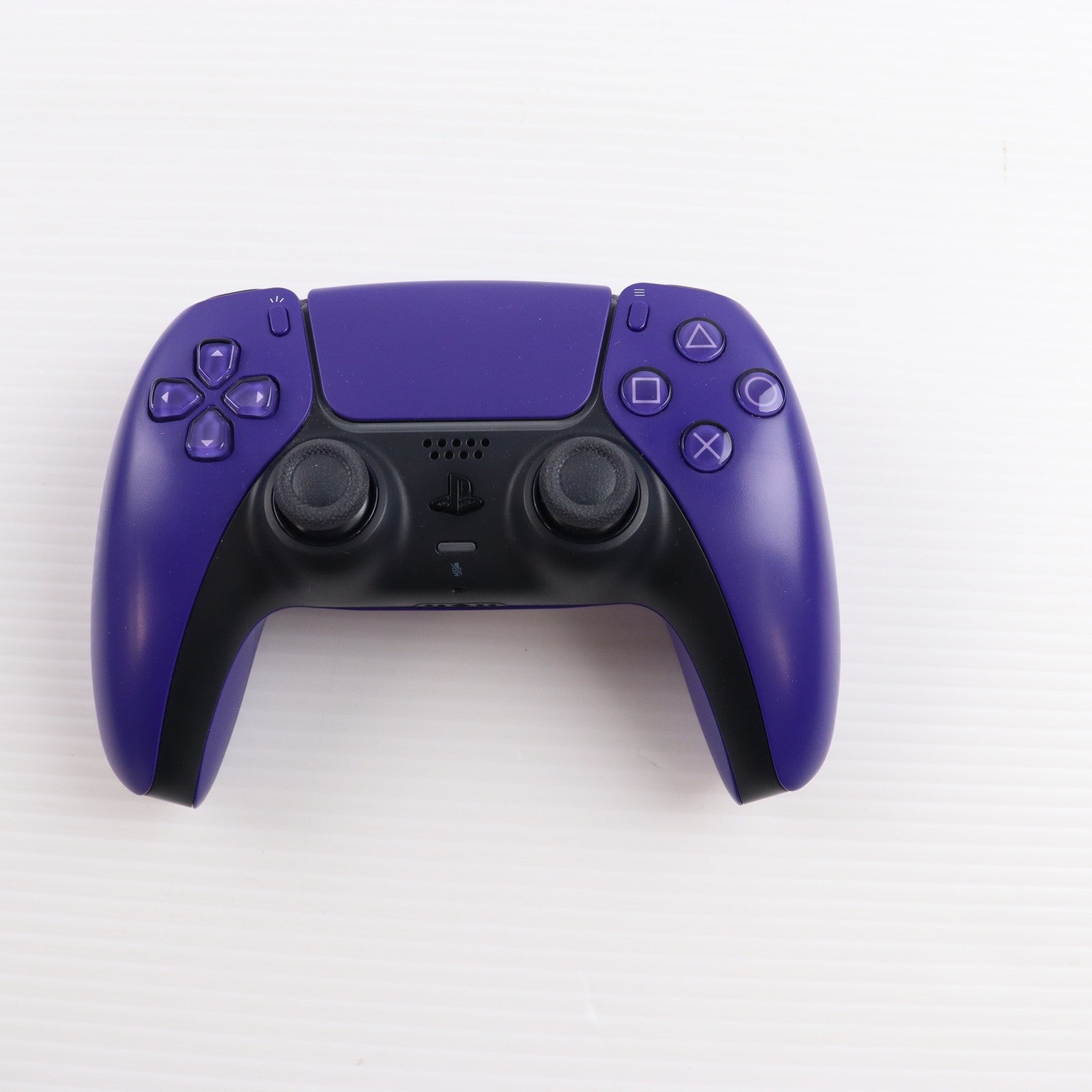 【中古即納】[ACC][PS5] DualSense(デュアルセンス) ワイヤレスコントローラー ギャラクティック パープル SIE(CFI-ZCT1J04)(20220114)