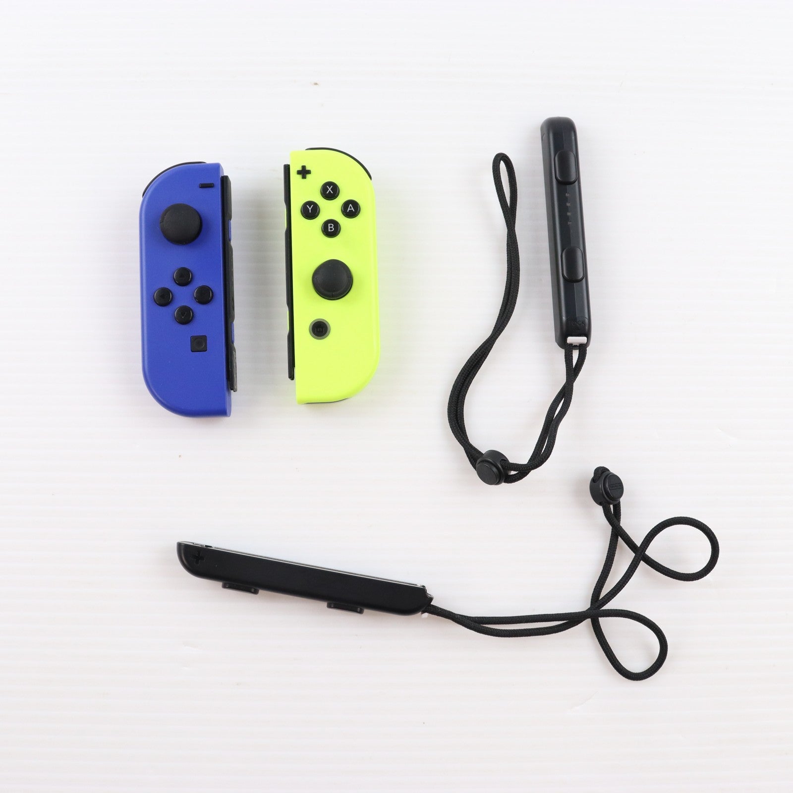 【中古即納】[ACC][Switch] Joy-Con(L) ブルー/(R) ネオンイエロー(ジョイコンL ブルー/R ネオンイエロー) 任天堂(HAC-A-JAPAA)(20191004)