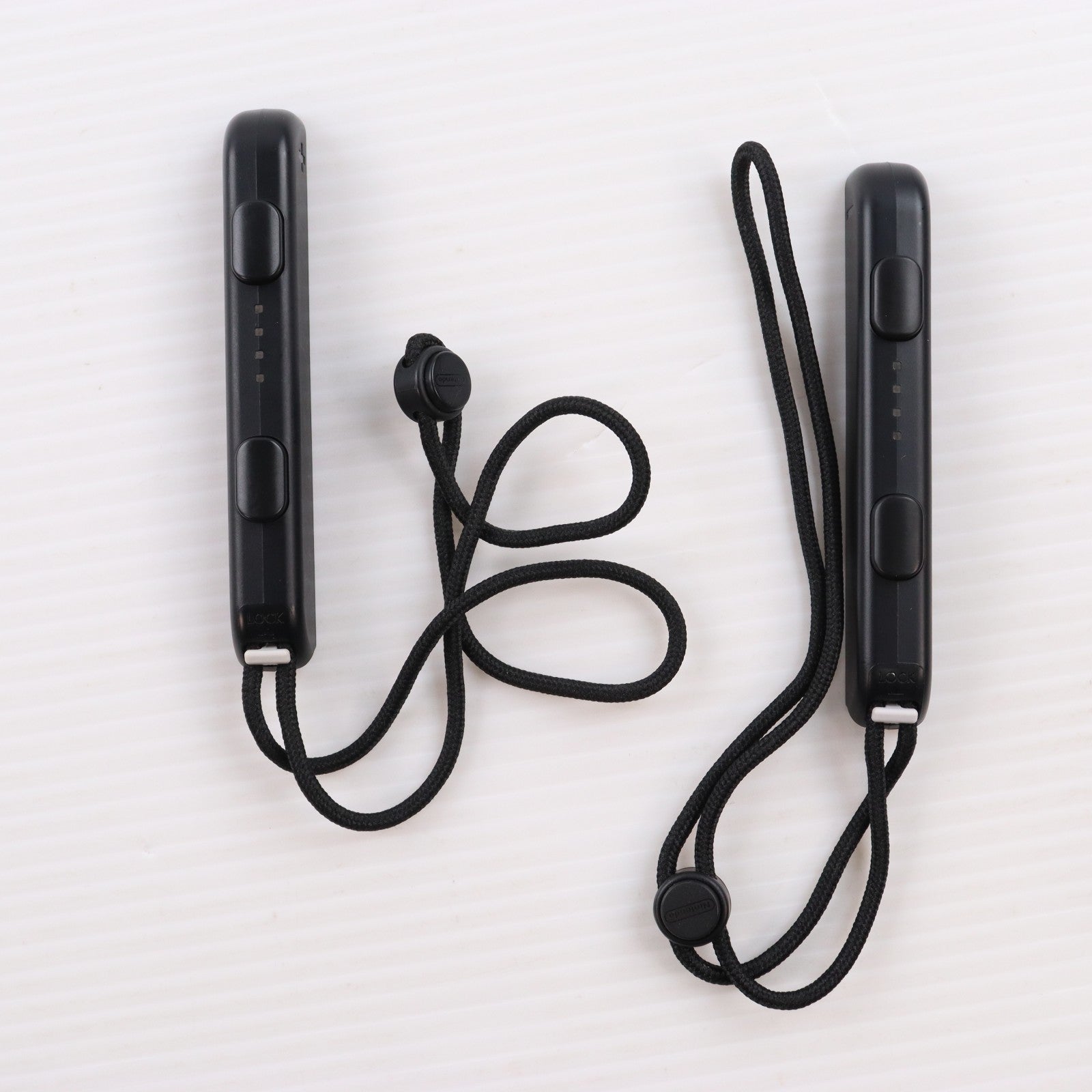 【中古即納】[ACC][Switch] Joy-Con(L) ブルー/(R) ネオンイエロー(ジョイコンL ブルー/R ネオンイエロー) 任天堂(HAC-A-JAPAA)(20191004)