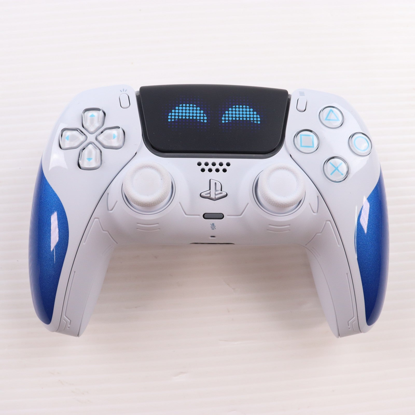 【中古即納】[ACC][PS5] DualSense(デュアルセンス) ワイヤレスコントローラー アストロボット ジョイフル リミテッドエディション SIE(CFI-ZCT1JZC)(20251030)