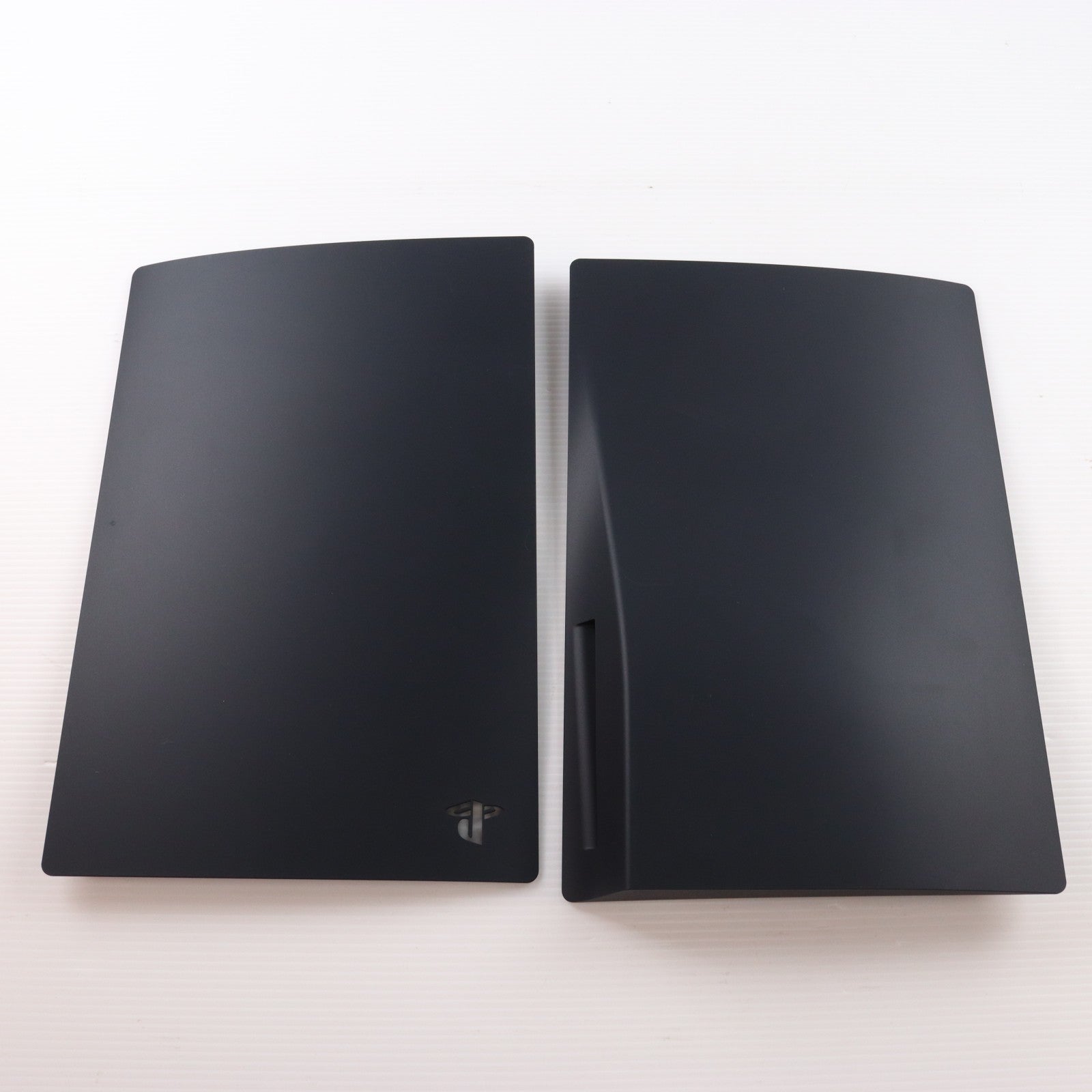 【中古即納】[ACC][PS5] PlayStation 5用カバー(プレイステーション5用カバー) ミッドナイト ブラック SIE(CFIJ-16000)(20220127)