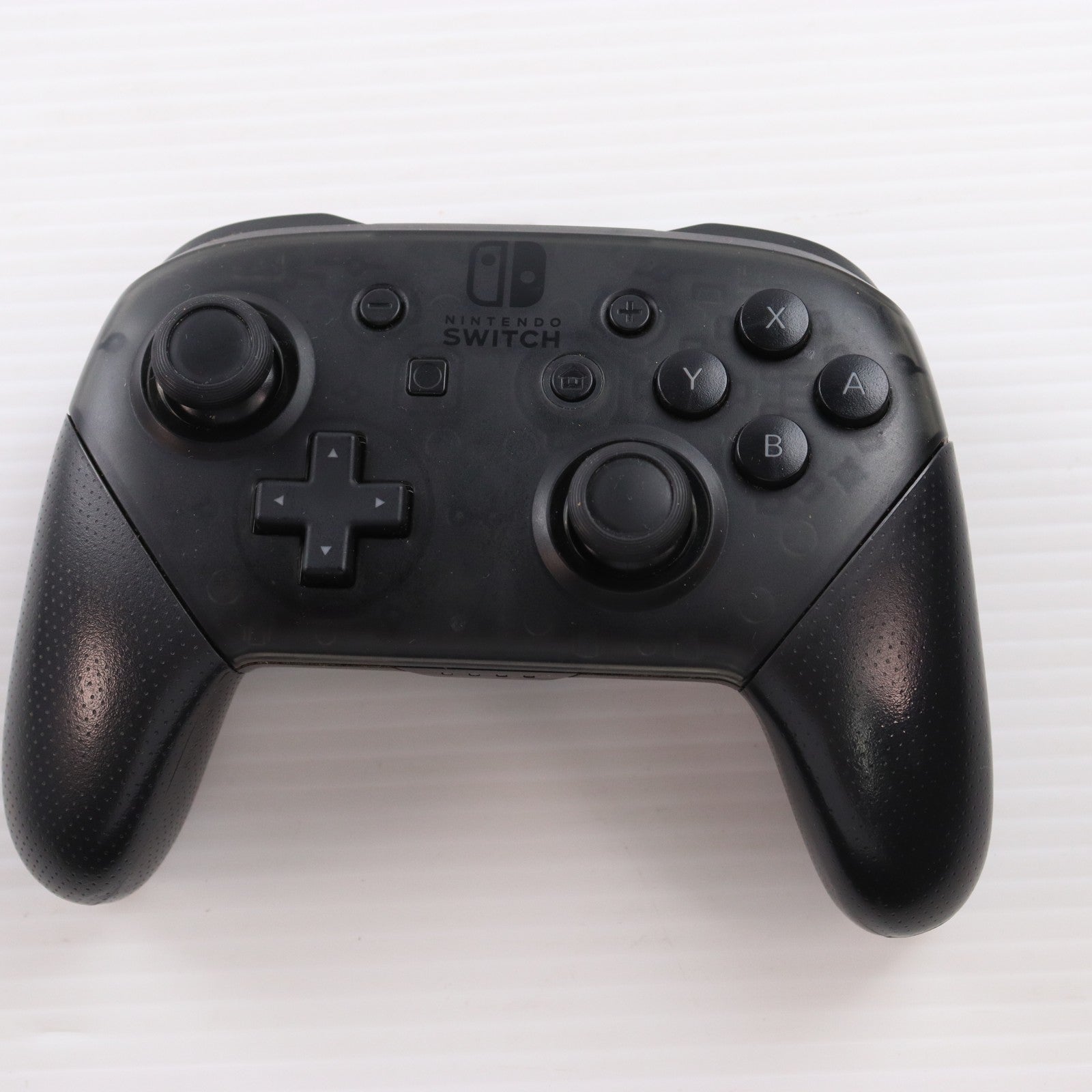 【中古即納】[ACC][Switch] (USB充電ケーブル無し) Nintendo Switch Proコントローラー(ニンテンドースイッチ プロコントローラー) 任天堂(HAC-A-FSSKA)(20170303)