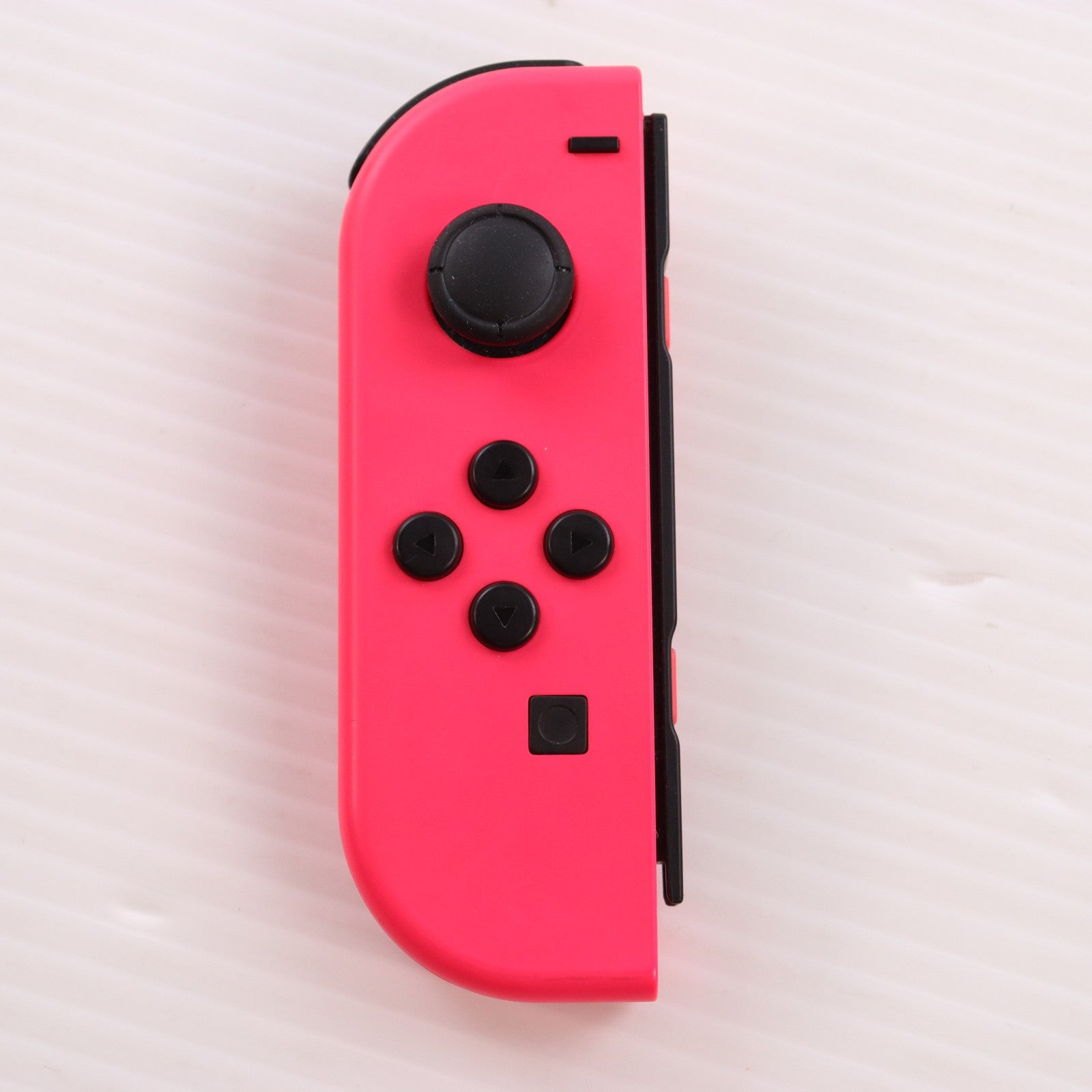 【中古即納】[ACC][Switch] (単品) Joy-Con(L) ネオンピンク(ジョイコンL ネオンピンク) 任天堂(HAC-A-JAQAA)(20170303)