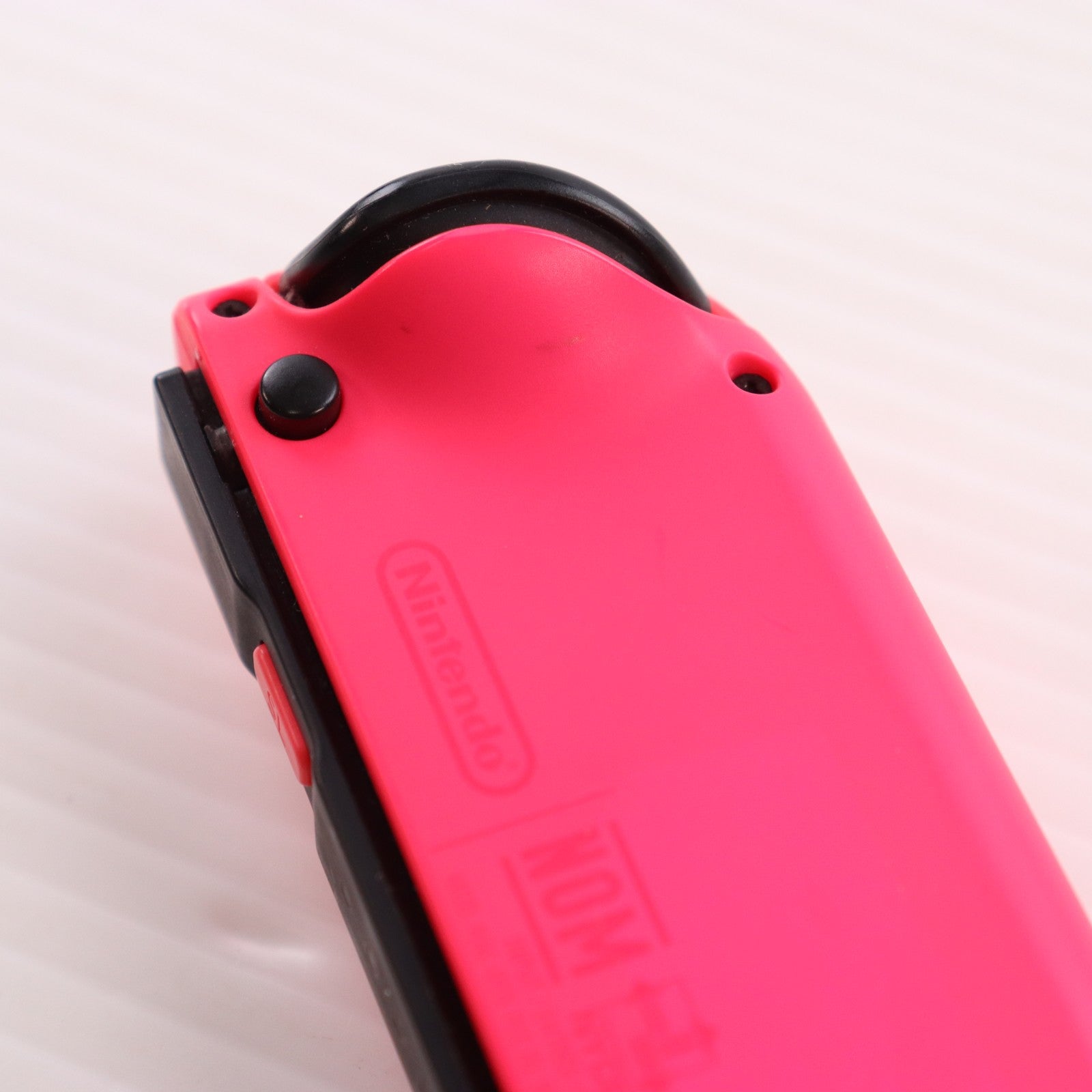 【中古即納】[ACC][Switch] (単品) Joy-Con(L) ネオンピンク(ジョイコンL ネオンピンク) 任天堂(HAC-A-JAQAA)(20170303)