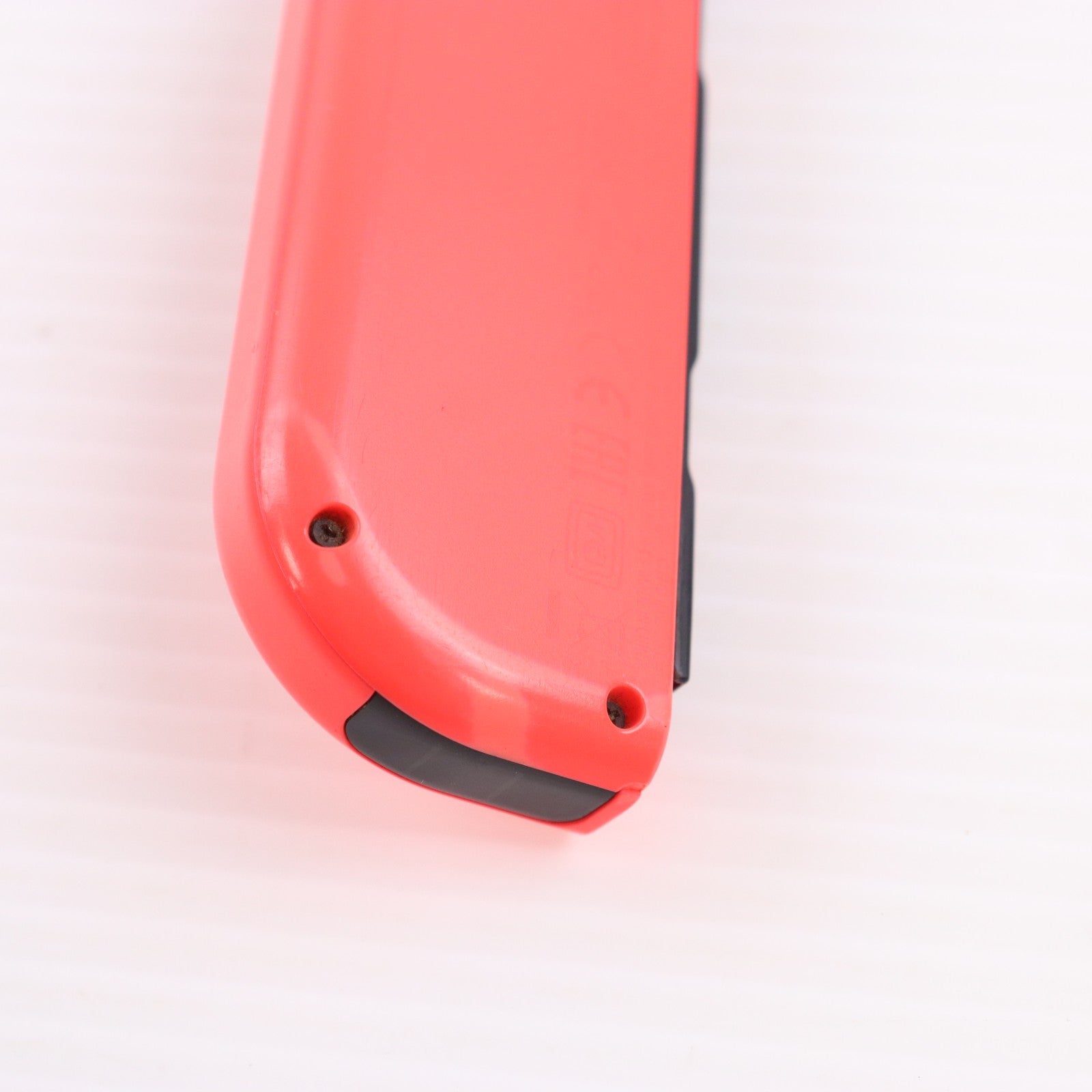 【中古即納】[ACC][Switch] Joy-Con(R) ネオンレッド(ジョイコンR ネオンレッド) 任天堂(HAC-A-JRPAA)(20170303)