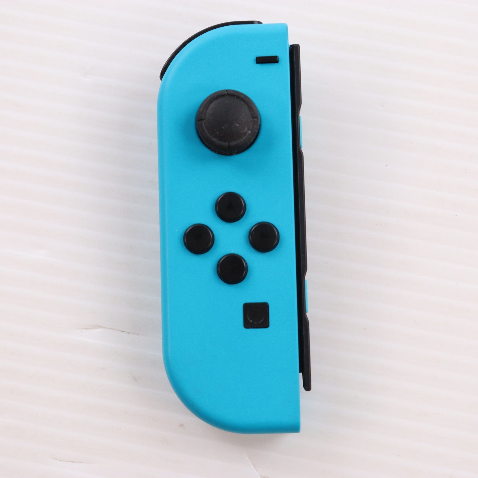 【中古即納】[ACC][Switch] Joy-Con(L) ネオンブルー(ジョイコンL ネオンブルー) 任天堂(HAC-A-JLBAA)(20170303)