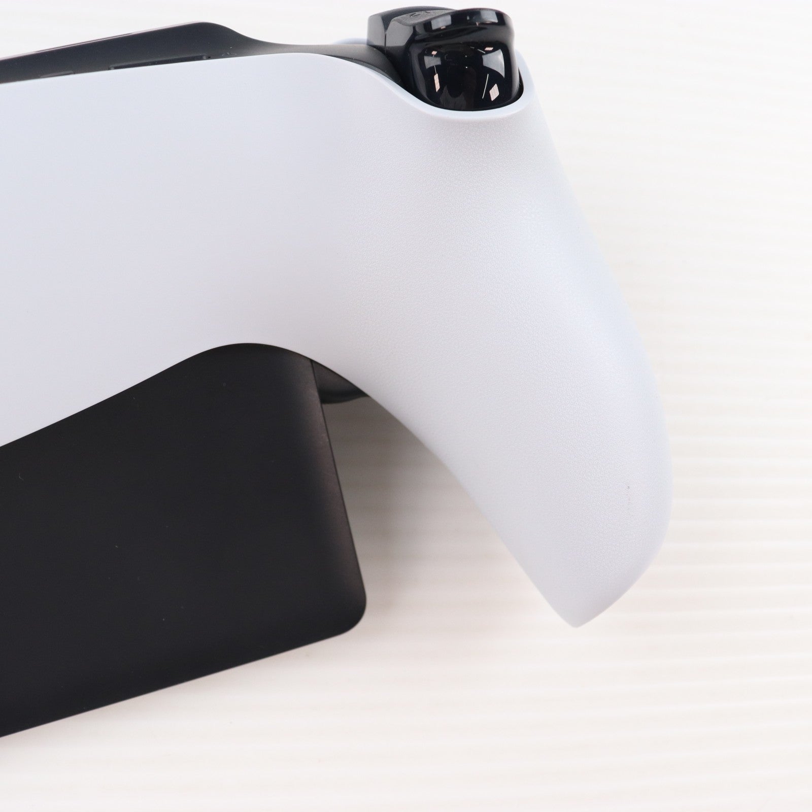 【中古即納】[ACC][PS5] PlayStation Portal(プレイステーション ポータル) リモートプレーヤー SIE(CFIJ-18000)(20231115)