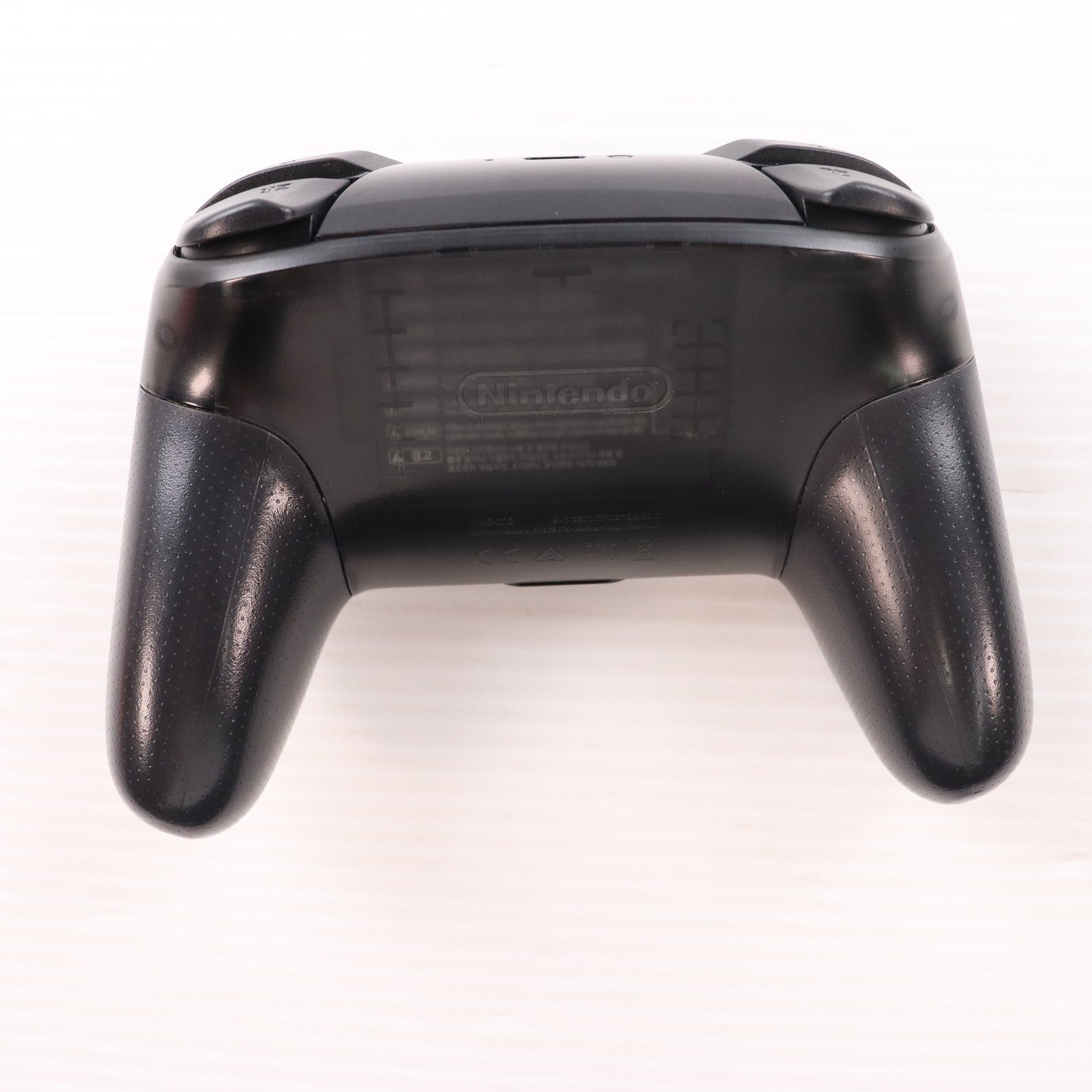 【中古即納】[ACC][Switch] Nintendo Switch Proコントローラー(ニンテンドースイッチ プロコントローラー) 任天堂(HAC-A-FSSKA)(20170303)