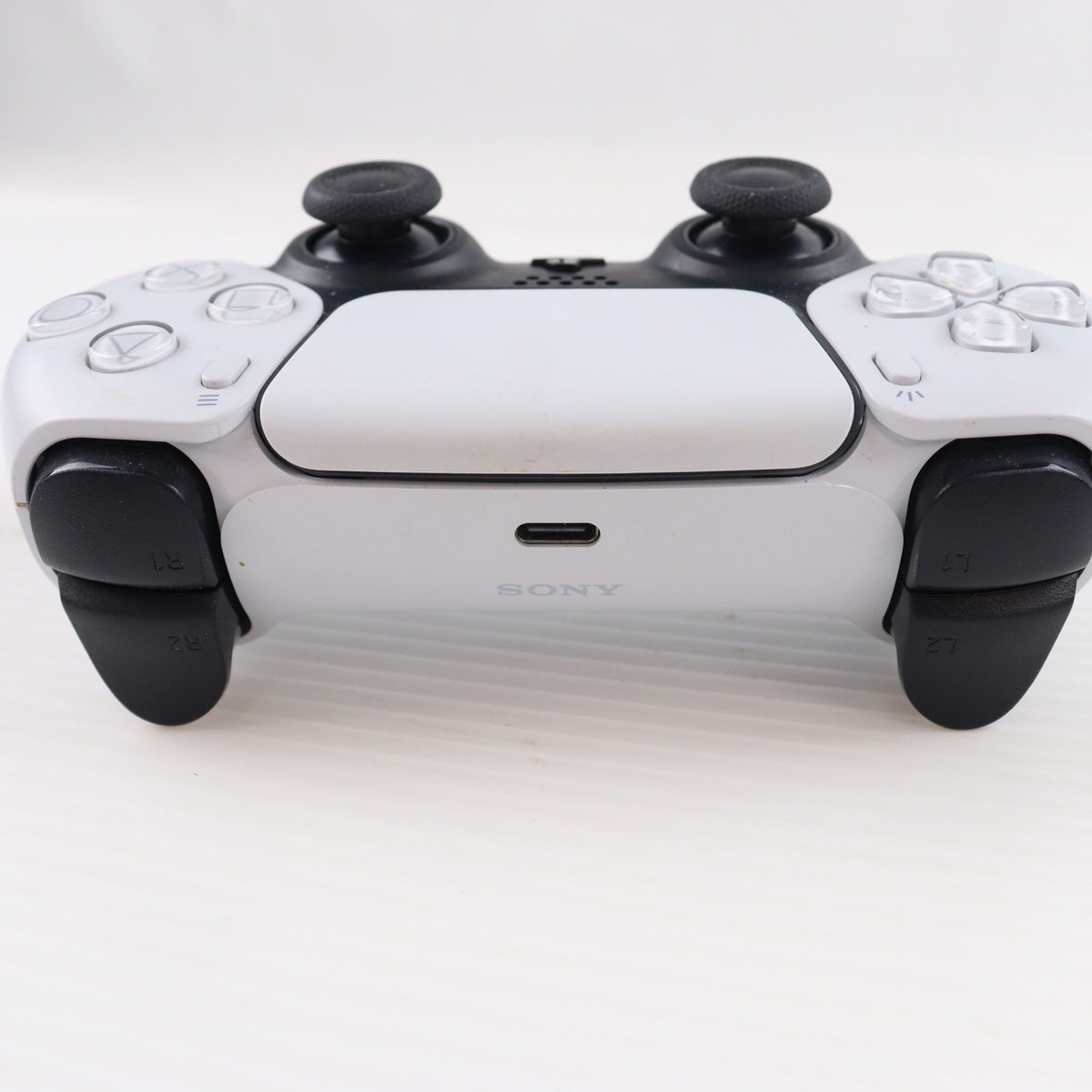 【中古即納】[ACC][PS5] DualSense(デュアルセンス) ワイヤレスコントローラー SIE(CFI-ZCT1J)(20201112)