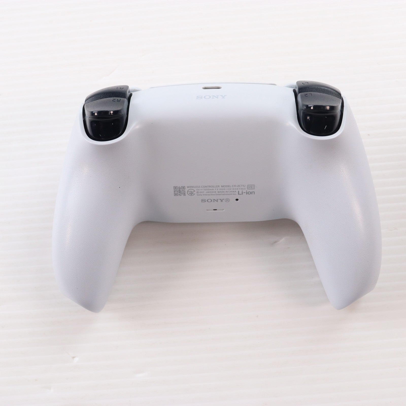【中古即納】[ACC][PS5] DualSense(デュアルセンス) ワイヤレスコントローラー SIE(CFI-ZCT1J)(20201112)