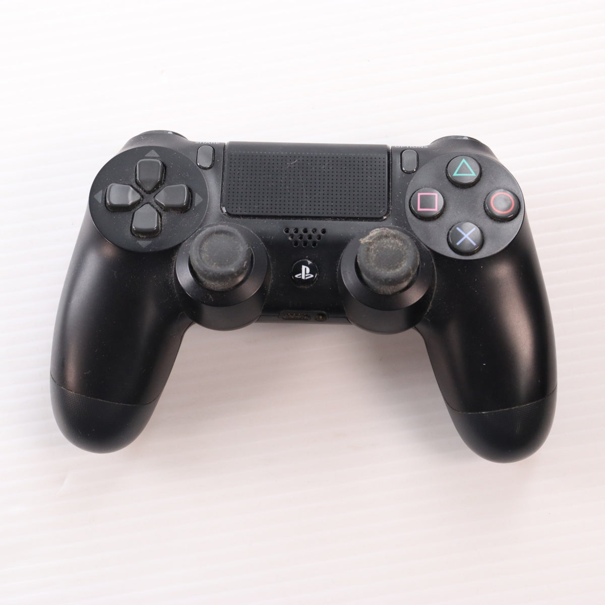 【中古即納】[ACC][PS4] ワイヤレスコントローラー DUALSHOCK4(デュアルショック4) ジェット・ブラック SCE(CUH-ZCT2J)(20160915)