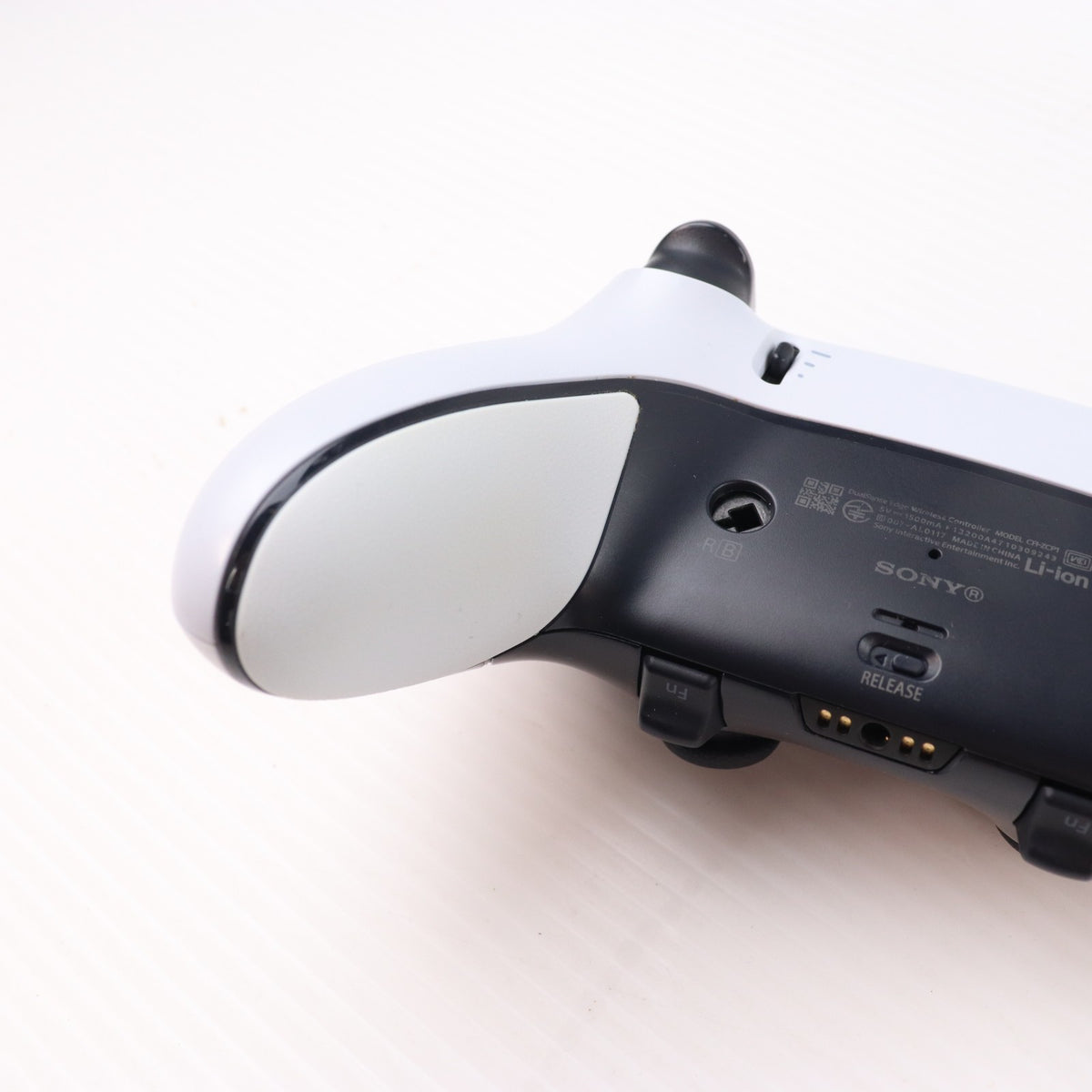 【中古即納】[ACC][PS5] DualSense Edge&trade;(デュアルセンス エッジ) ワイヤレスコントローラー SIE(CFI-ZCP1J)(20230126)