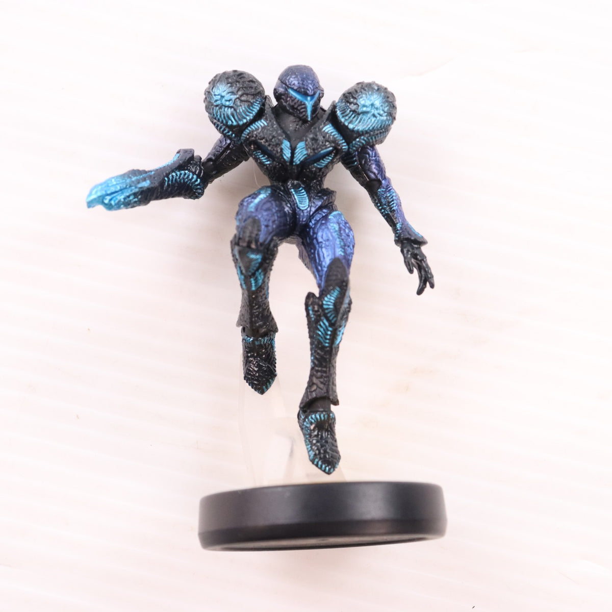 【中古即納】[ACC][Switch] amiibo(アミーボ) ダークサムス(大乱闘スマッシュブラザーズシリーズ) 任天堂(NVL-C-AACX)(20191231)