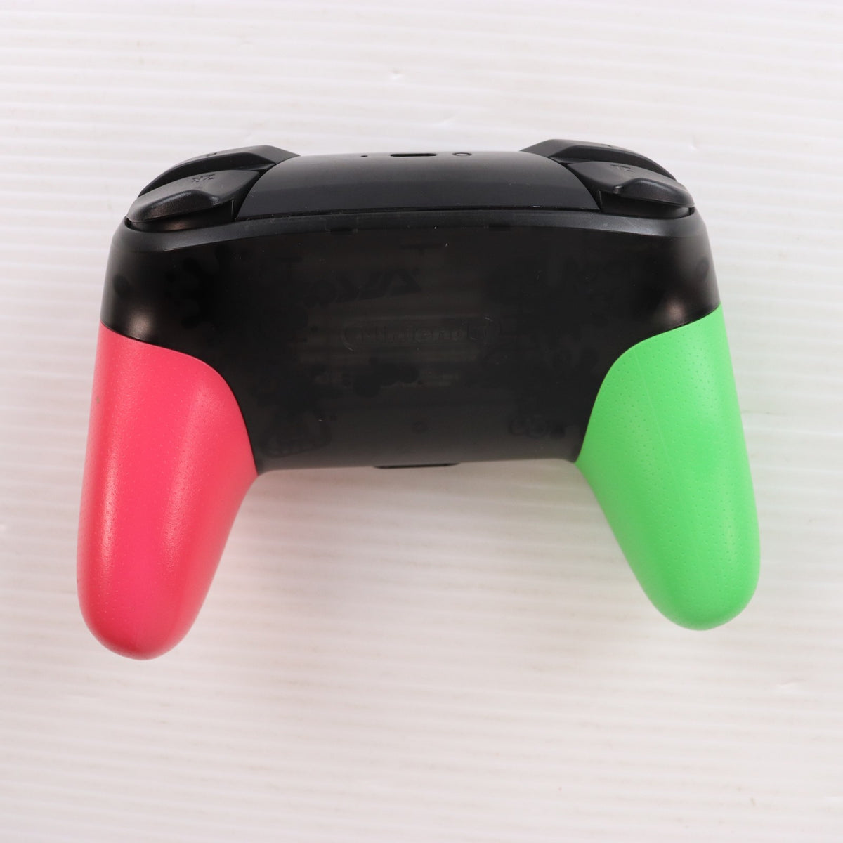 【中古即納】[ACC][Switch] (USB充電ケーブル無し) Nintendo Switch Proコントローラー(ニンテンドースイッチ プロコントローラー) スプラトゥーン2エディション 任天堂(HAC-A-FSSKB)(20170721)