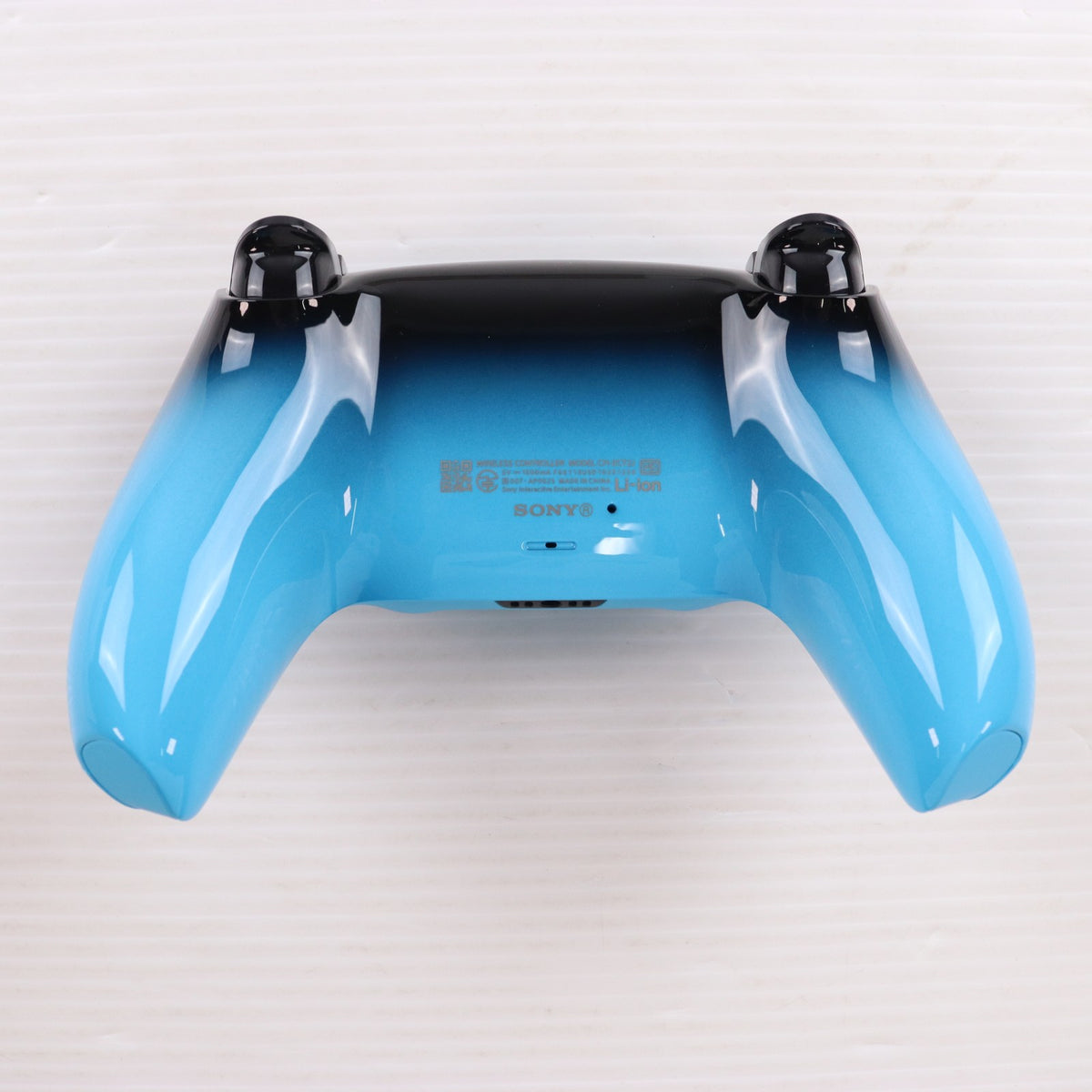 【中古即納】[ACC][PS5] DualSense(デュアルセンス) ワイヤレスコントローラー リズム ブルー SIE(CFI-ZCT2J15)(20260312)