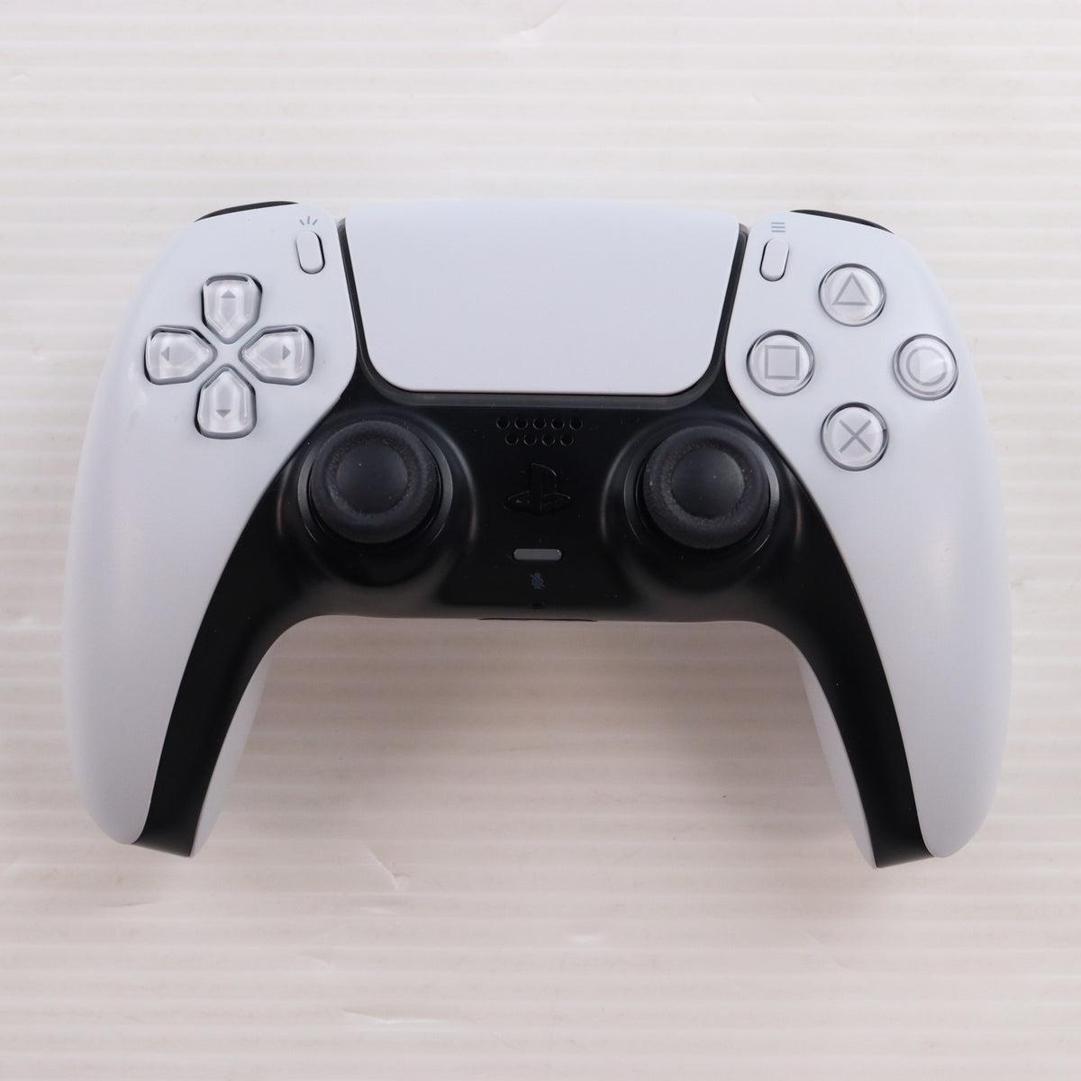 【中古即納】[ACC][PS5] DualSense(デュアルセンス) ワイヤレスコントローラー SIE(CFI-ZCT1J)(20201112)