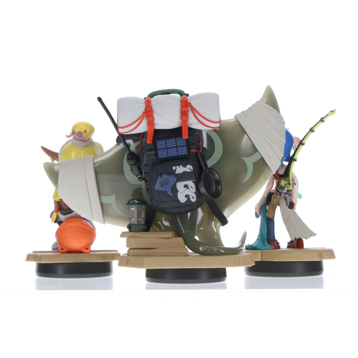 【中古即納】[ACC][Switch2] amiibo(アミーボ) すりみ連合セット[フウカ【レイダース】/ウツホ【レイダース】/マンタロー【レイダース】](スプラトゥーンシリーズ) 任天堂(NVL-E-AE3K)(20260723)