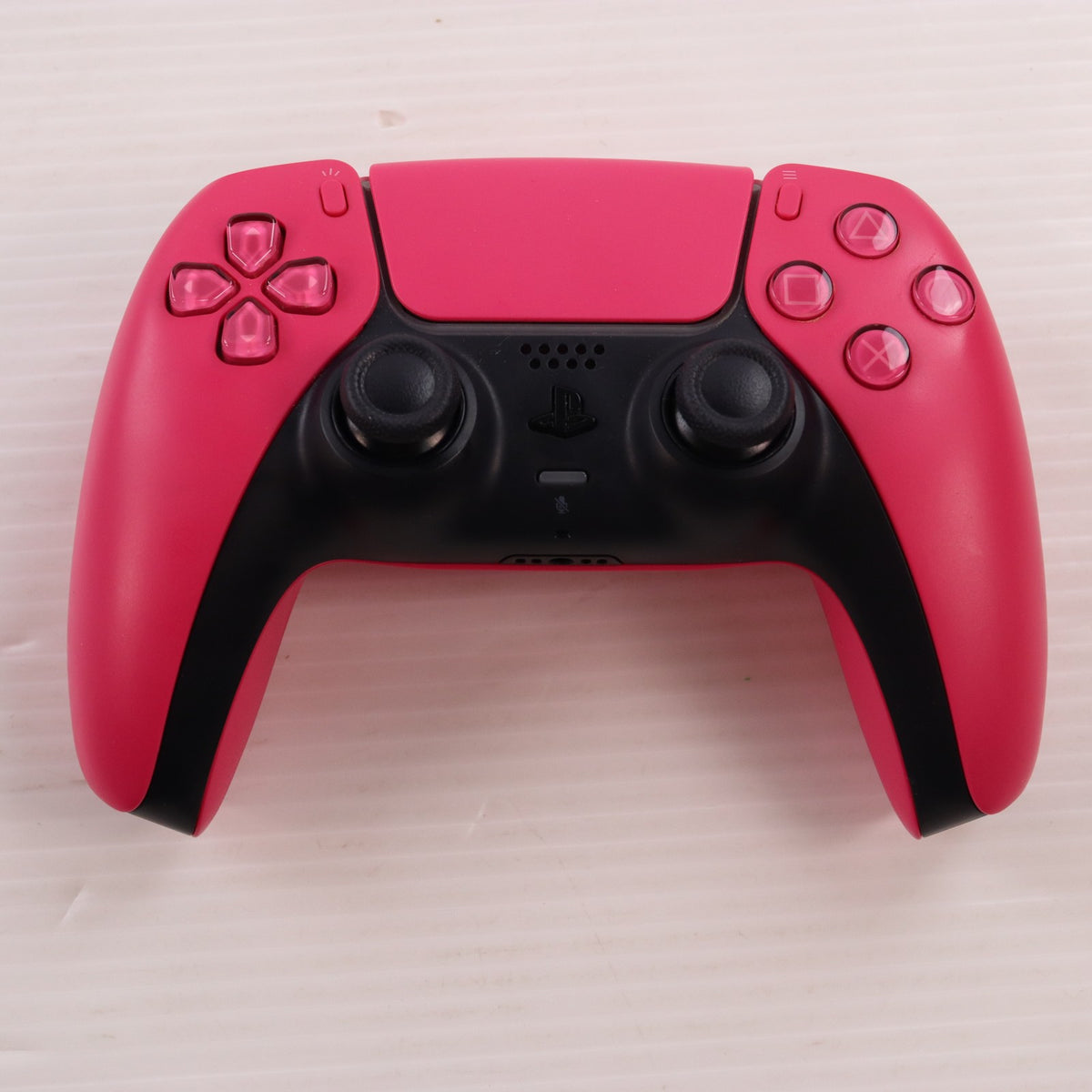 【中古即納】[ACC][PS5] DualSense(デュアルセンス) ワイヤレスコントローラー ノヴァ ピンク SIE(CFI-ZCT1J03)(20220114)
