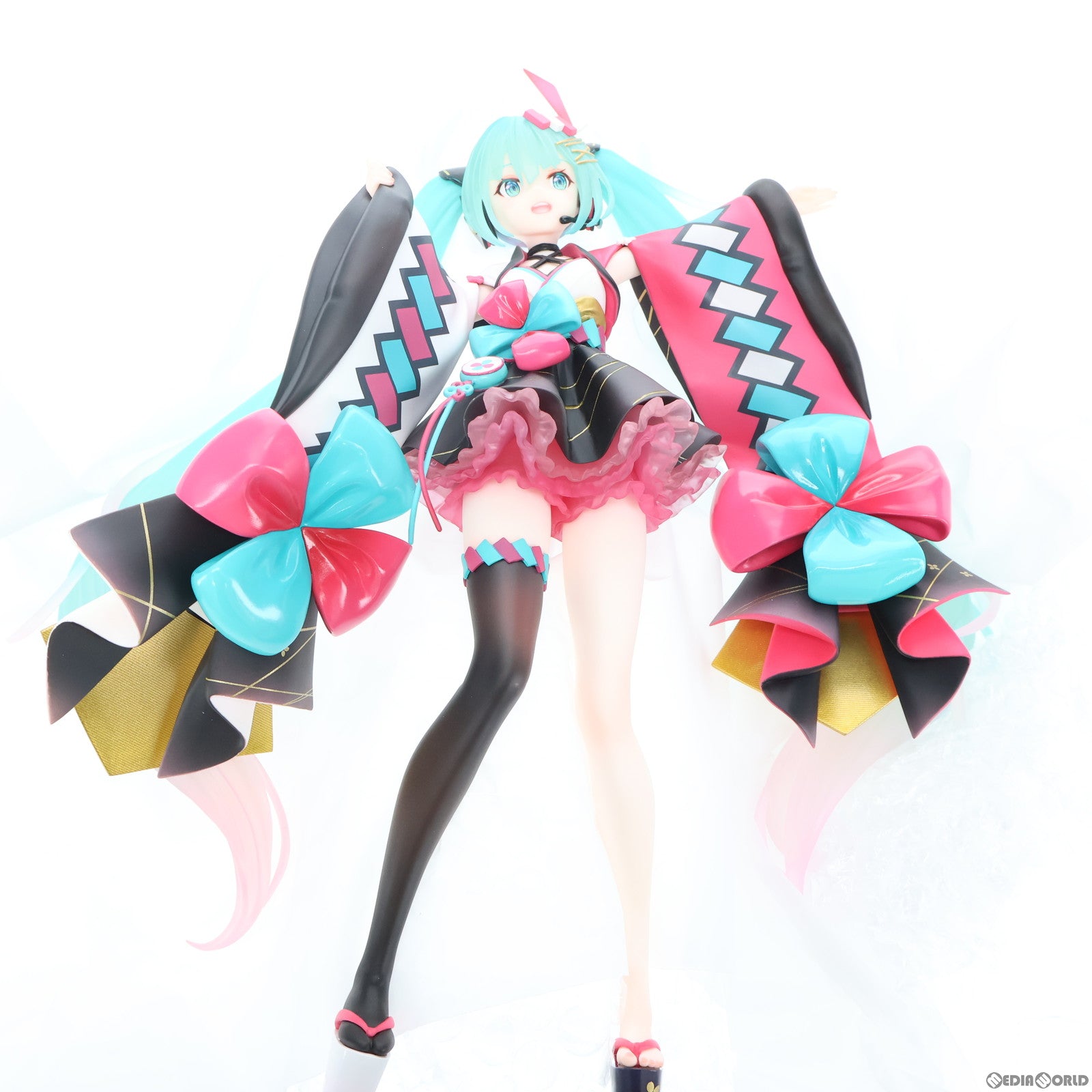 【中古即納】[FIG] F:NEX(フェネクス) 限定 初音ミク マジカルミライ 2020 -夏まつり-Ver. キャラクター・ボーカル・シリーズ 01 初音ミク 1/7 完成品 フィギュア(AMU-FNX205) F:NEX(フェネクス) /フリュー(20210630)