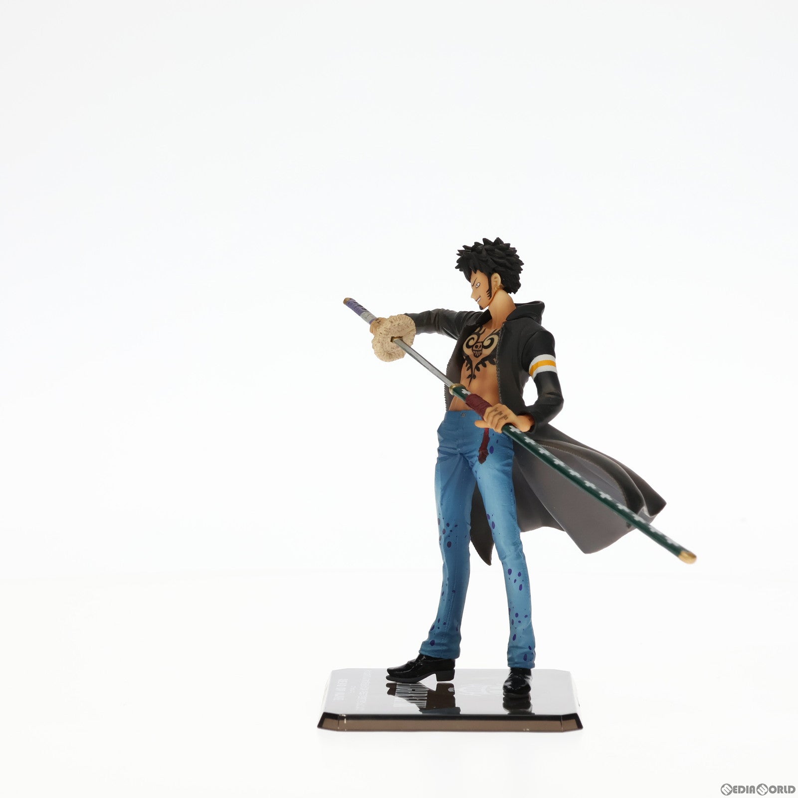 【中古即納】[FIG] フィギュアーツZERO トラファルガー・ロー -ドレスローザ編- ONE PIECE(ワンピース) 完成品 フィギュア バンダイ(20141213)