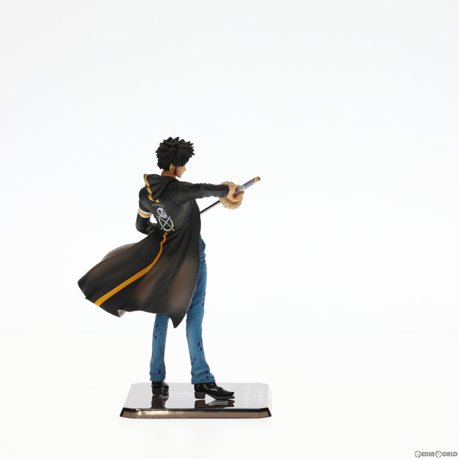 【中古即納】[FIG] フィギュアーツZERO トラファルガー・ロー -ドレスローザ編- ONE PIECE(ワンピース) 完成品 フィギュア バンダイ(20141213)