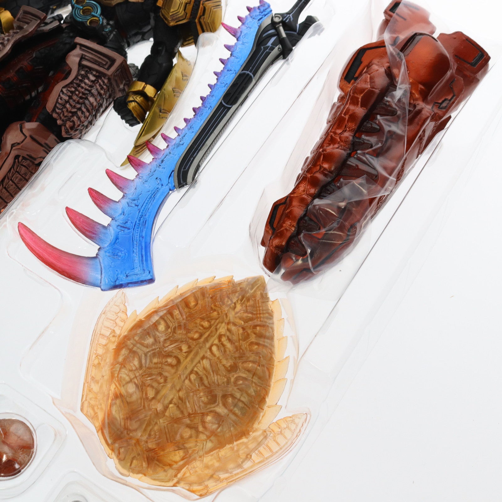 【中古即納】[FIG] 魂ウェブ商店限定 S.I.C. 仮面ライダーオーズ ブラカワニ コンボ 仮面ライダーオーズ WONDERFUL 将軍と21のコアメダル 完成品 可動フィギュア バンダイ(20141126)