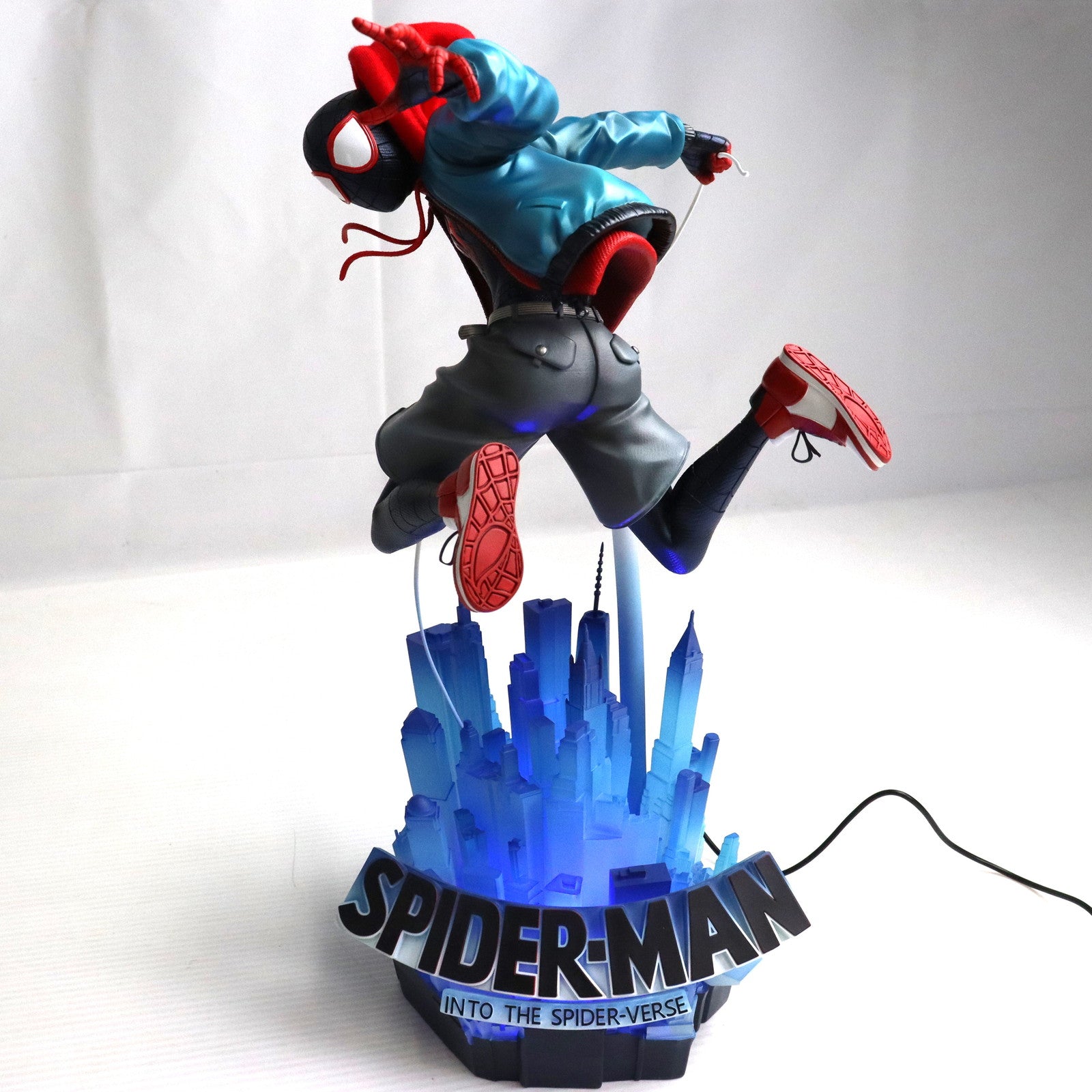 【中古即納】[FIG]マイルス・モラレス:Awakening スパイダーマン:スパイダーバース 1/6 完成品 フィギュア GOODSMILE  ONLINE SHOP&Amazon.co.jp&豆魚雷限定 グッドスマイルカンパニー(20221231)