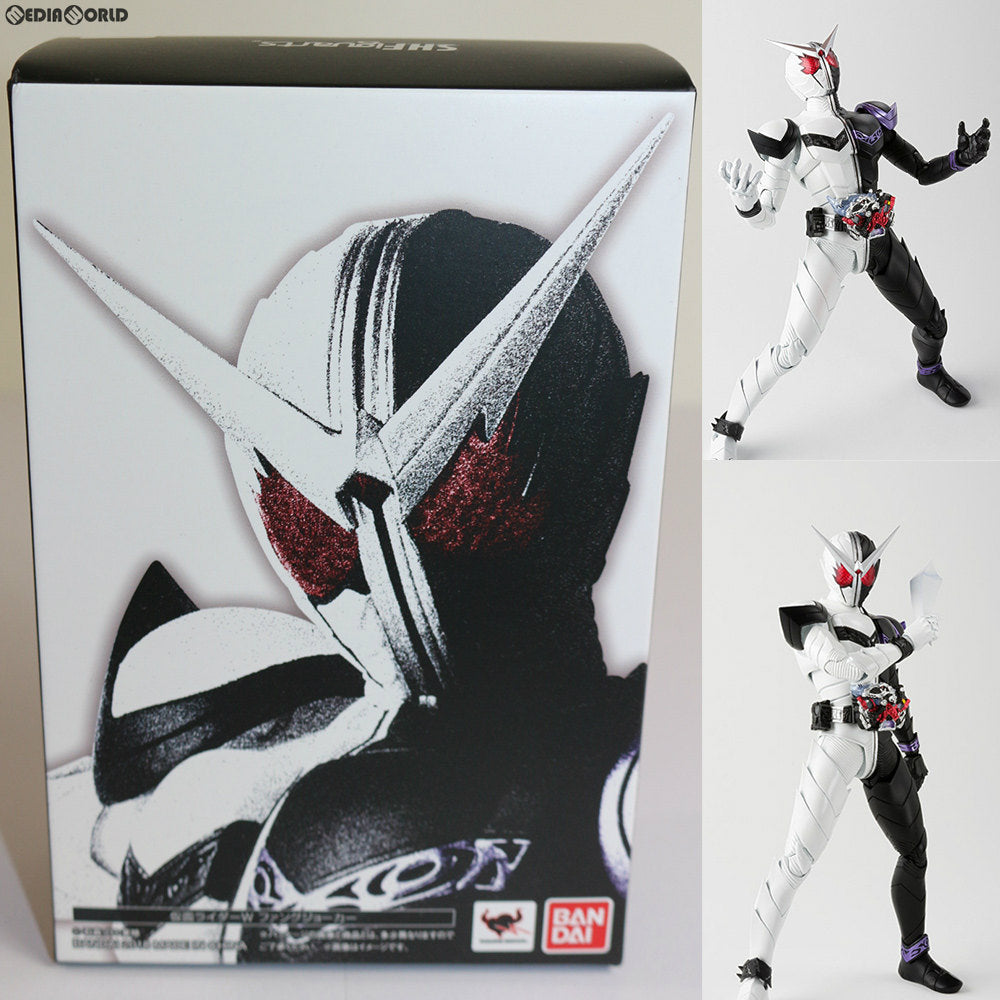 【中古即納】[FIG]S.H.Figuarts(フィギュアーツ) 真骨彫製法 仮面ライダーW(ダブル) ファングジョーカー 完成品 可動フィギュア バンダイ(20180428)