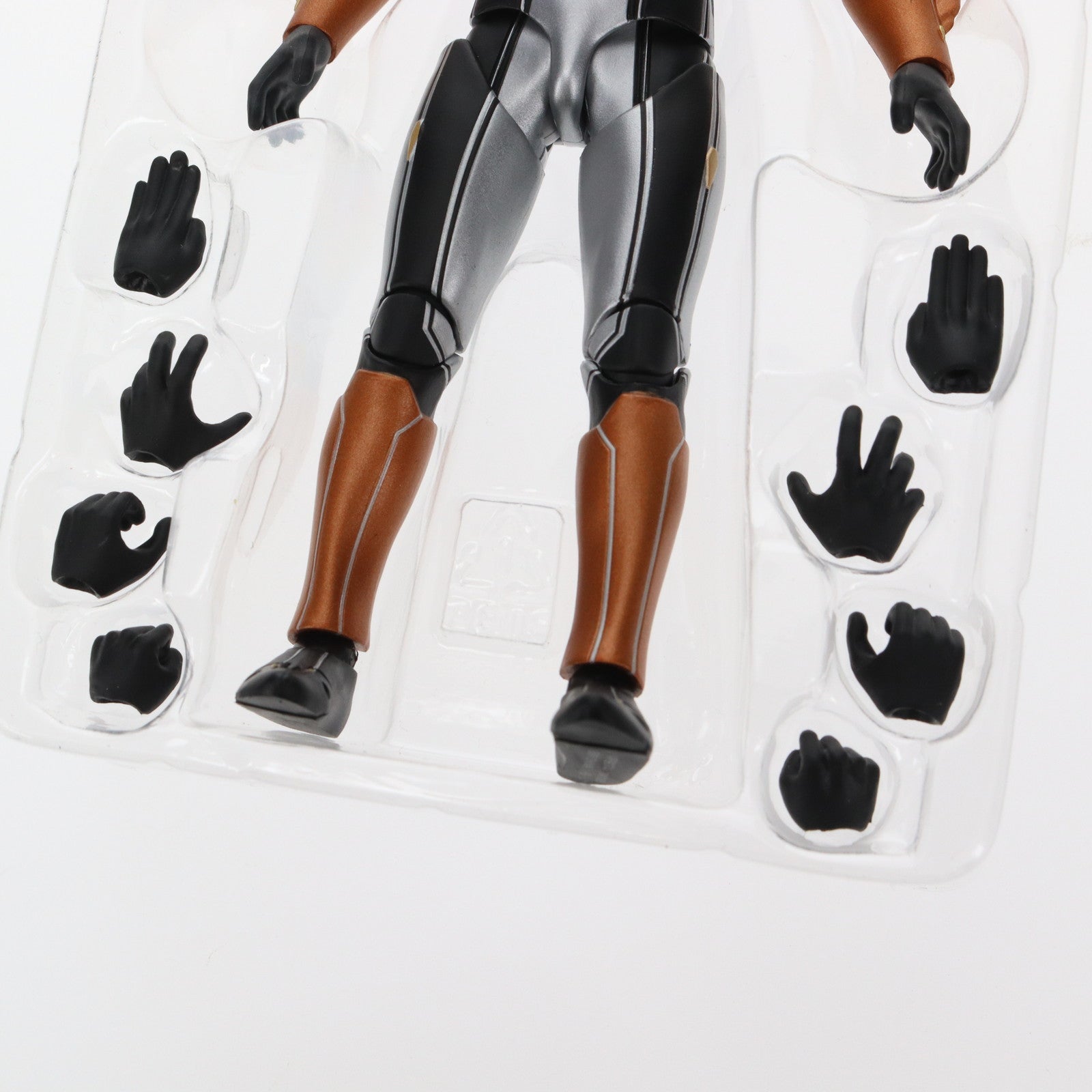 【中古即納】[FIG]魂ウェブ商店限定 S.H.Figuarts(フィギュアーツ) ウルトラマンロッソ グランド ウルトラマンR/B(ルーブ) 完成品 可動フィギュア バンダイスピリッツ(20190531)