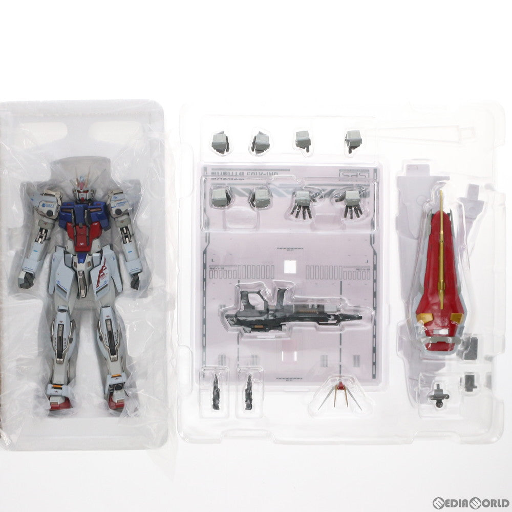 【中古即納】[FIG] 魂ウェブ商店限定 METAL BUILD ストライクガンダム -METAL BUILD 10th Ver.- 機動戦士ガンダムSEED(シード) 完成品 可動フィギュア バンダイスピリッツ(20210831)