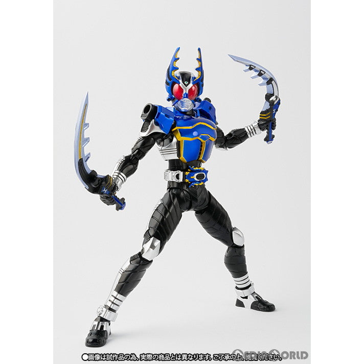 【中古即納】[FIG]魂ウェブ商店限定 S.H.Figuarts(フィギュアーツ) 真骨彫製法 仮面ライダーガタック ライダーフォーム 仮面ライダーカブト 完成品 可動フィギュア バンダイ(20160930)