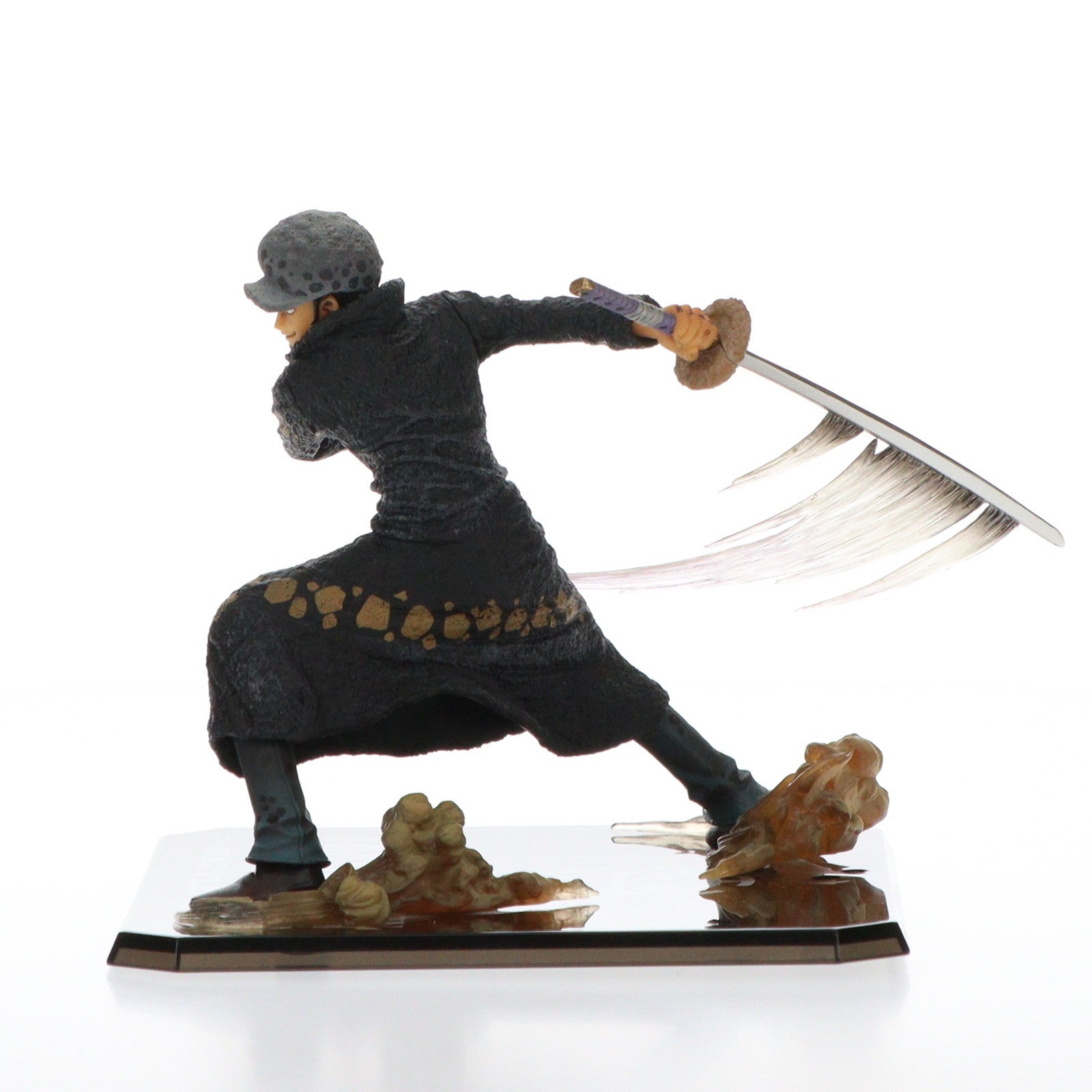 【中古即納】[FIG] フィギュアーツZERO トラファルガー・ロー -Battle Ver.- ONE PIECE(ワンピース) 完成品 フィギュア バンダイ(20140215)