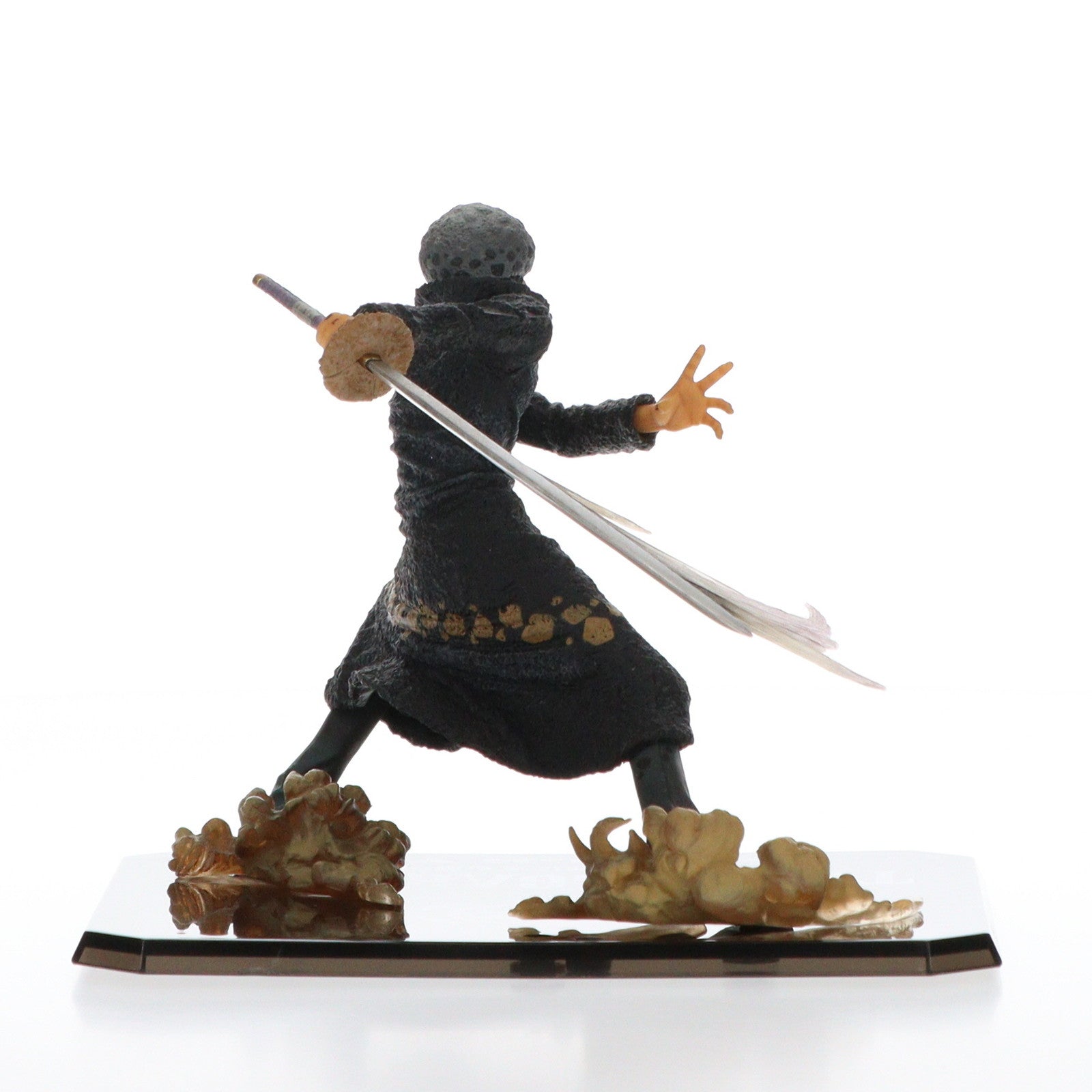 【中古即納】[FIG] フィギュアーツZERO トラファルガー・ロー -Battle Ver.- ONE PIECE(ワンピース) 完成品 フィギュア バンダイ(20140215)