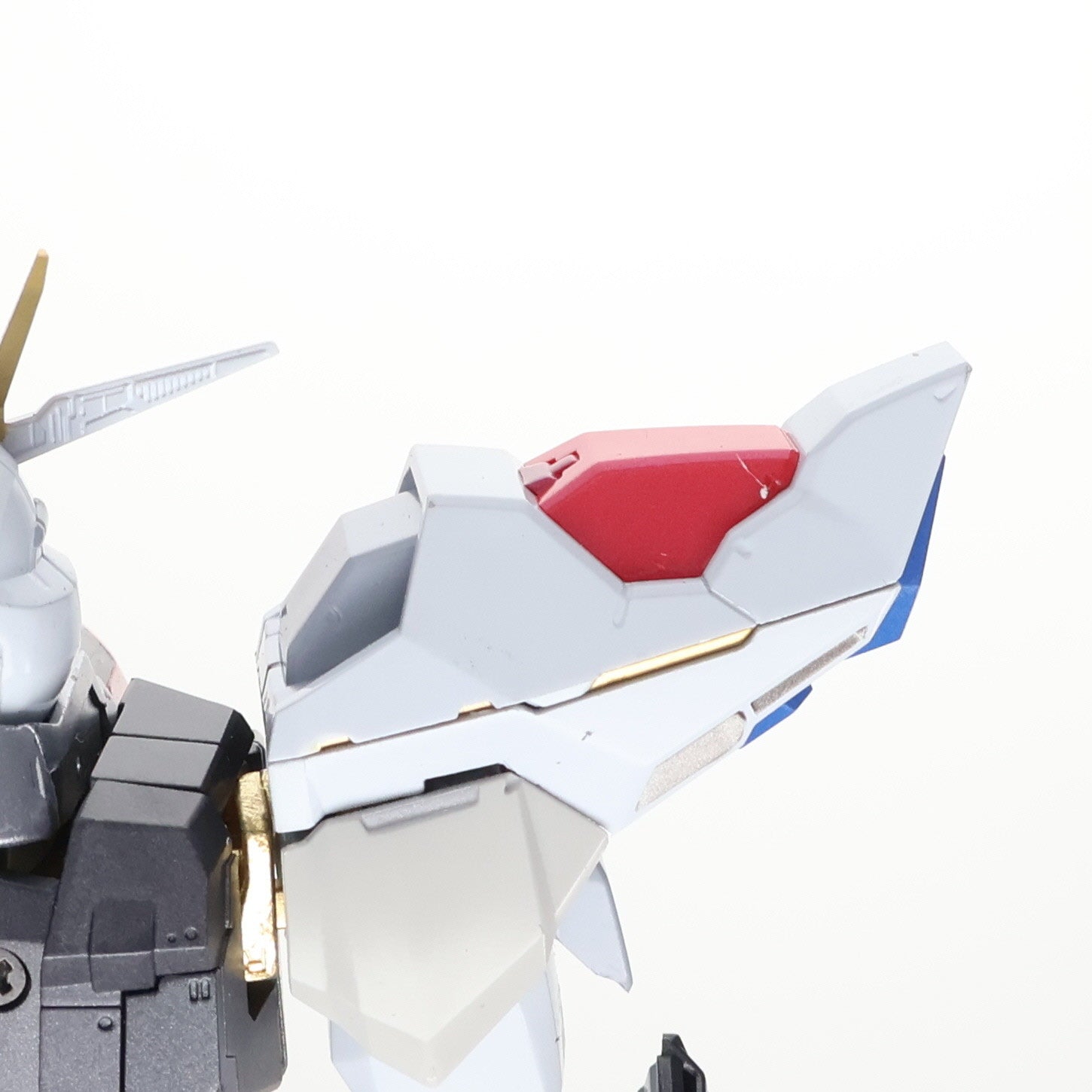 【中古即納】[FIG] METAL BUILD ストライクフリーダムガンダム(フルパッケージ) 機動戦士ガンダムSEED DESTINY(シード デスティニー) 完成品 可動フィギュア バンダイ(20160630)