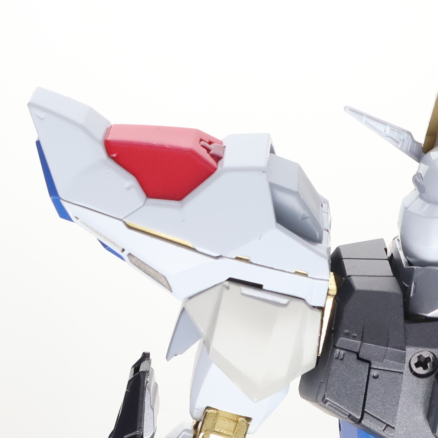 【中古即納】[FIG] METAL BUILD ストライクフリーダムガンダム(フルパッケージ) 機動戦士ガンダムSEED DESTINY(シード デスティニー) 完成品 可動フィギュア バンダイ(20160630)