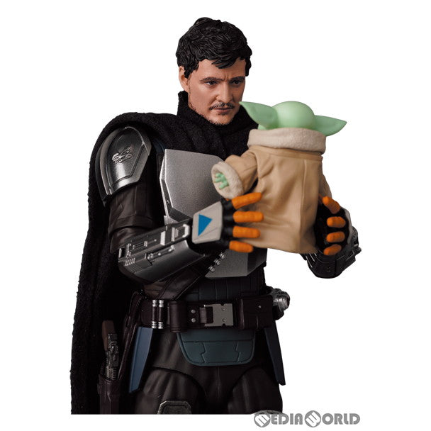 【中古即納】[FIG] マフェックス No.200 MAFEX THE MANDALORIAN(マンダロリアン) Ver.2.0 STAR WARS(スター・ウォーズ) ザ・マンダロリアン 完成品 可動フィギュア メディコム・トイ(20240218)