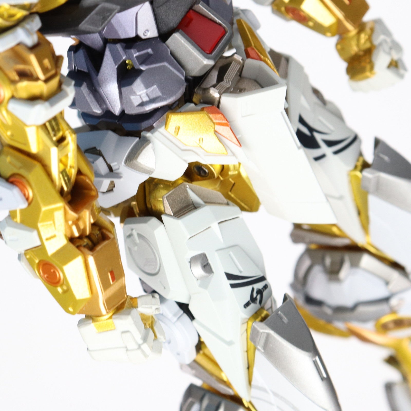 【中古即納】[FIG] 魂ウェブ商店限定 METAL BUILD ガンダムアストレイ ゴールドフレーム(オルタナティブストライク Ver.) 機動戦士ガンダムSEED ASTRAY(シード アストレイ) 完成品 可動フィギュア バンダイスピリッツ(20230831)