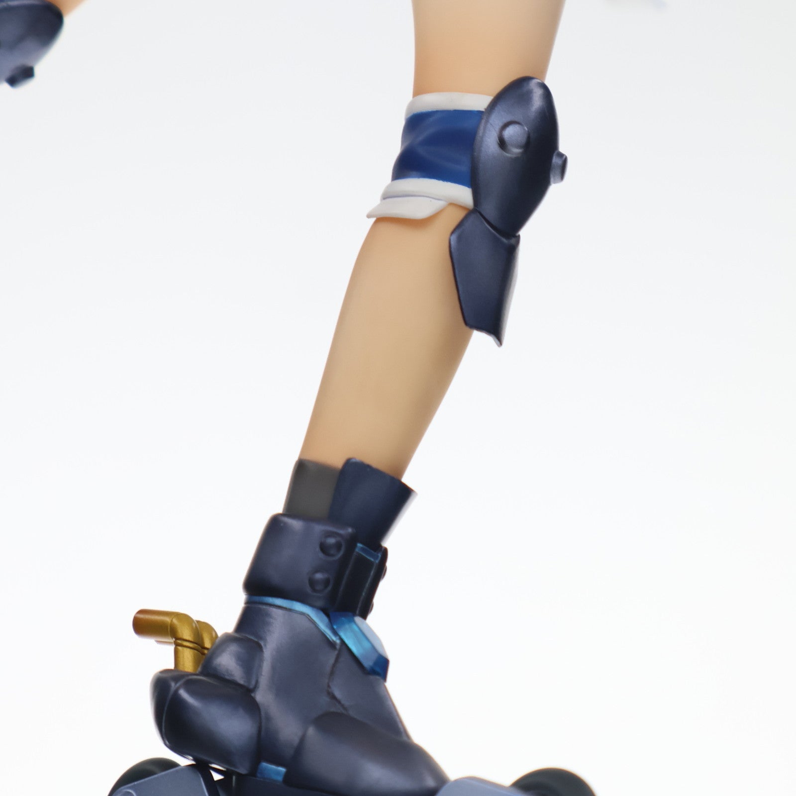 【中古即納】[FIG] スバル・ナカジマ 魔法少女リリカルなのはStrikerS(ストライカーズ) 1/7 完成品 フィギュア アルター(20090716)