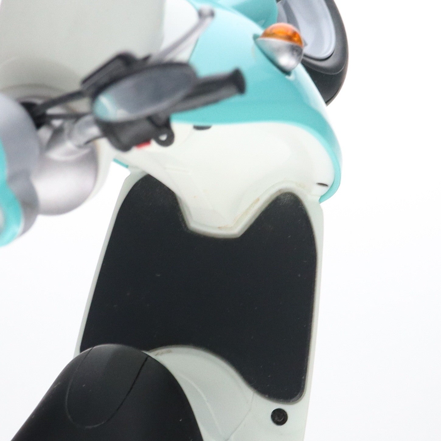 【中古即納】[FIG] 志摩リン(しまりん) with スクーター ゆるキャン△ 1/10 完成品 フィギュア アルター(20210214)