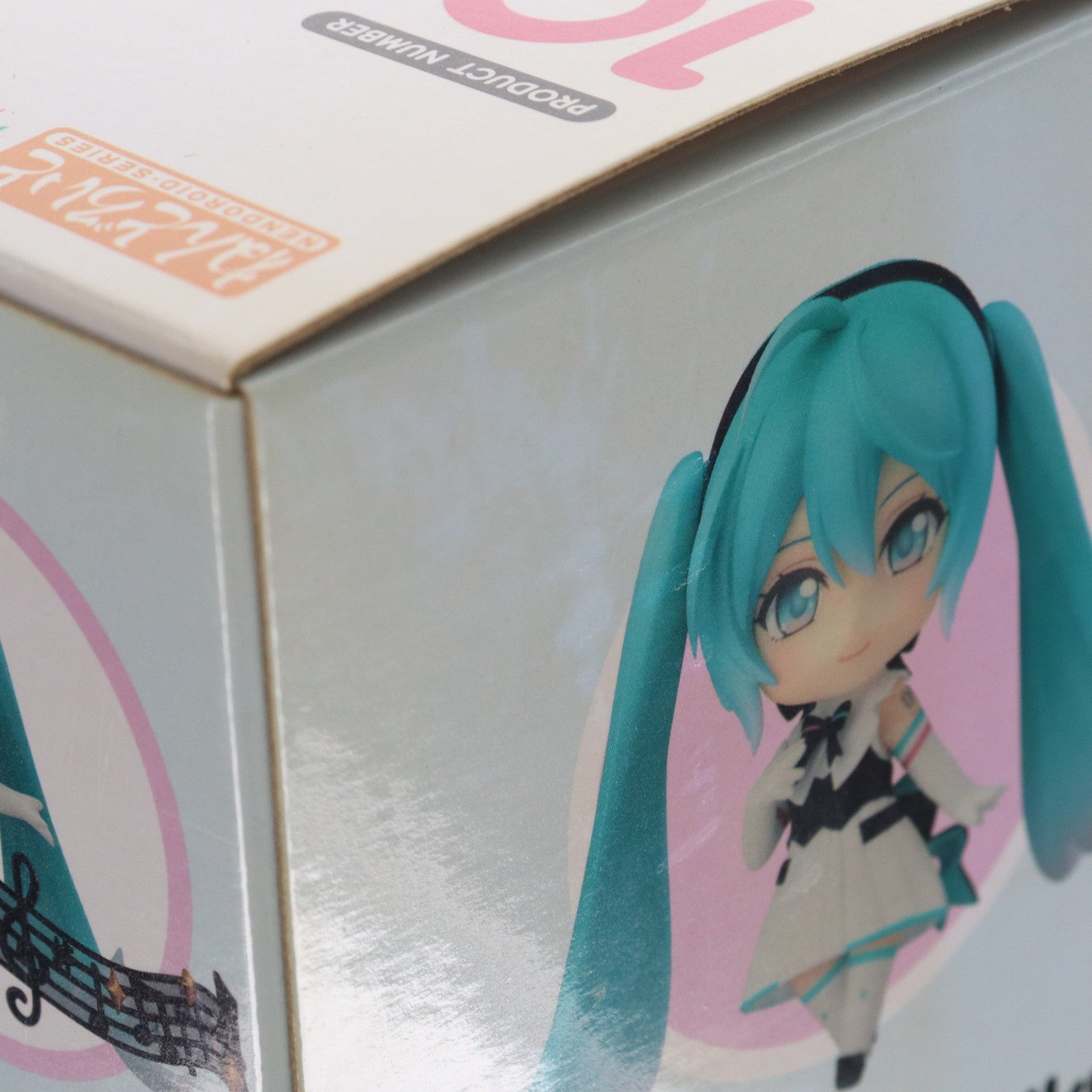 【中古即納】[FIG] GOODSMILE ONLINE SHOP購入特典付属 ねんどろいど 1039 初音ミクシンフォニー 2018-2019Ver. キャラクター・ボーカル・シリーズ01 初音ミク 完成品 可動フィギュア グッドスマイルカンパニー(20190719)