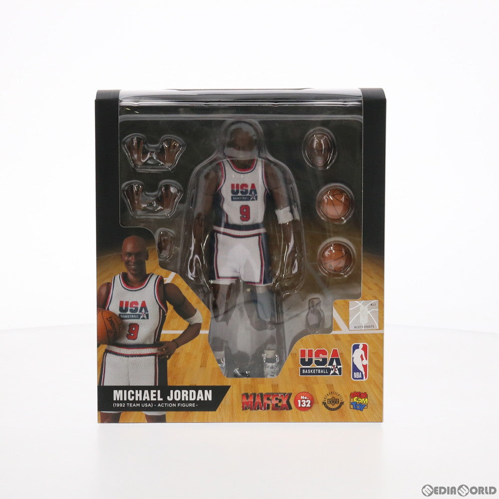 【中古即納】[FIG] マフェックス No.132 MAFEX Michael Jordan(1992 TEAM USA)(マイケル・ジョーダン 1992 チーム USA) 完成品 可動フィギュア メディコム・トイ(20210825)