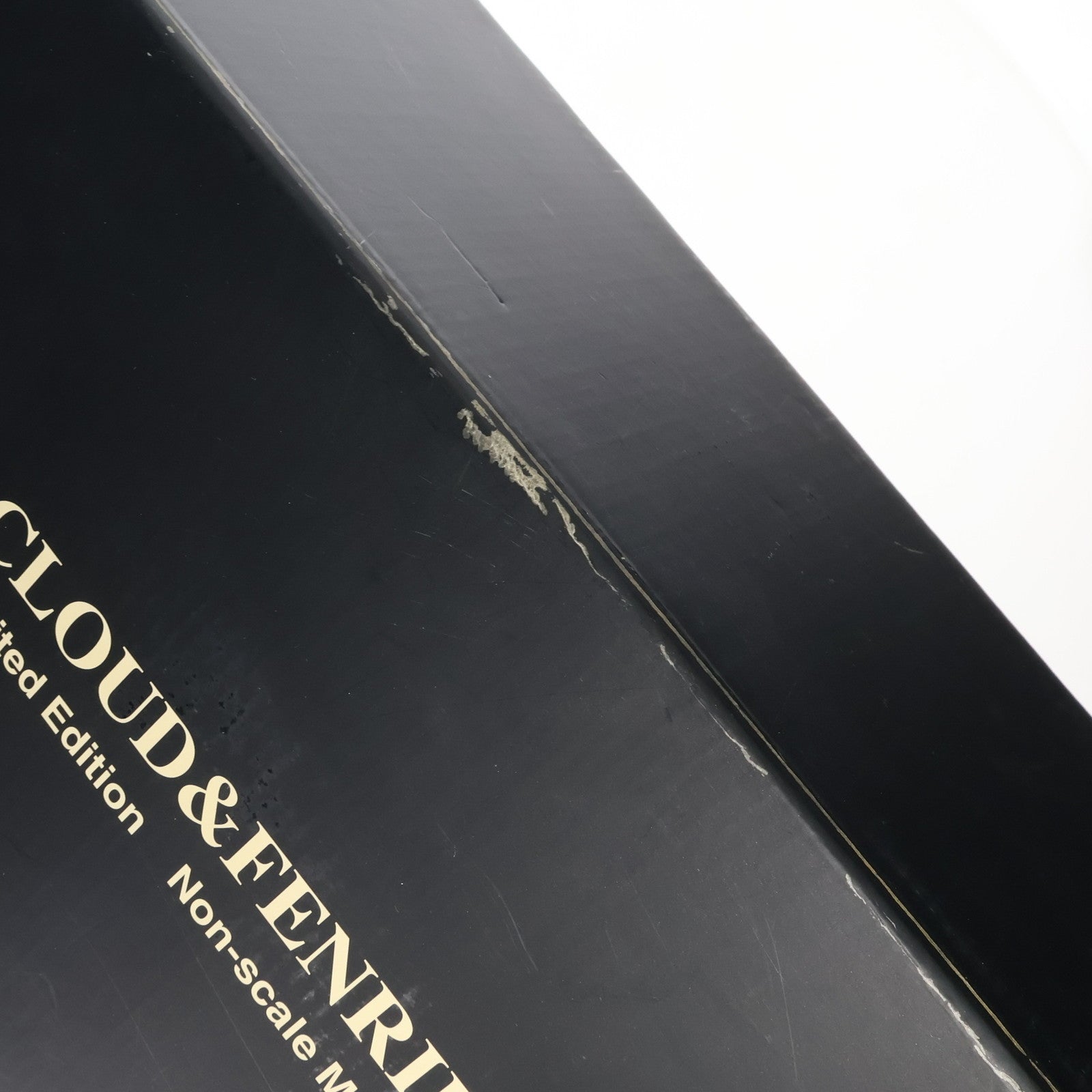 【中古即納】[FIG] DVD FINAL FANTASY VII ADVENT CHILDREN(ファイナルファンタジー7 アドベントチルドレン) アドベント ピーシーズ:リミテッド(クラウド+フェンリル(バイク) フィギュアセット付属) 完成品 可動フィギュア+DVD(ACLT-34031) スクウェア・エニックス(20050914)