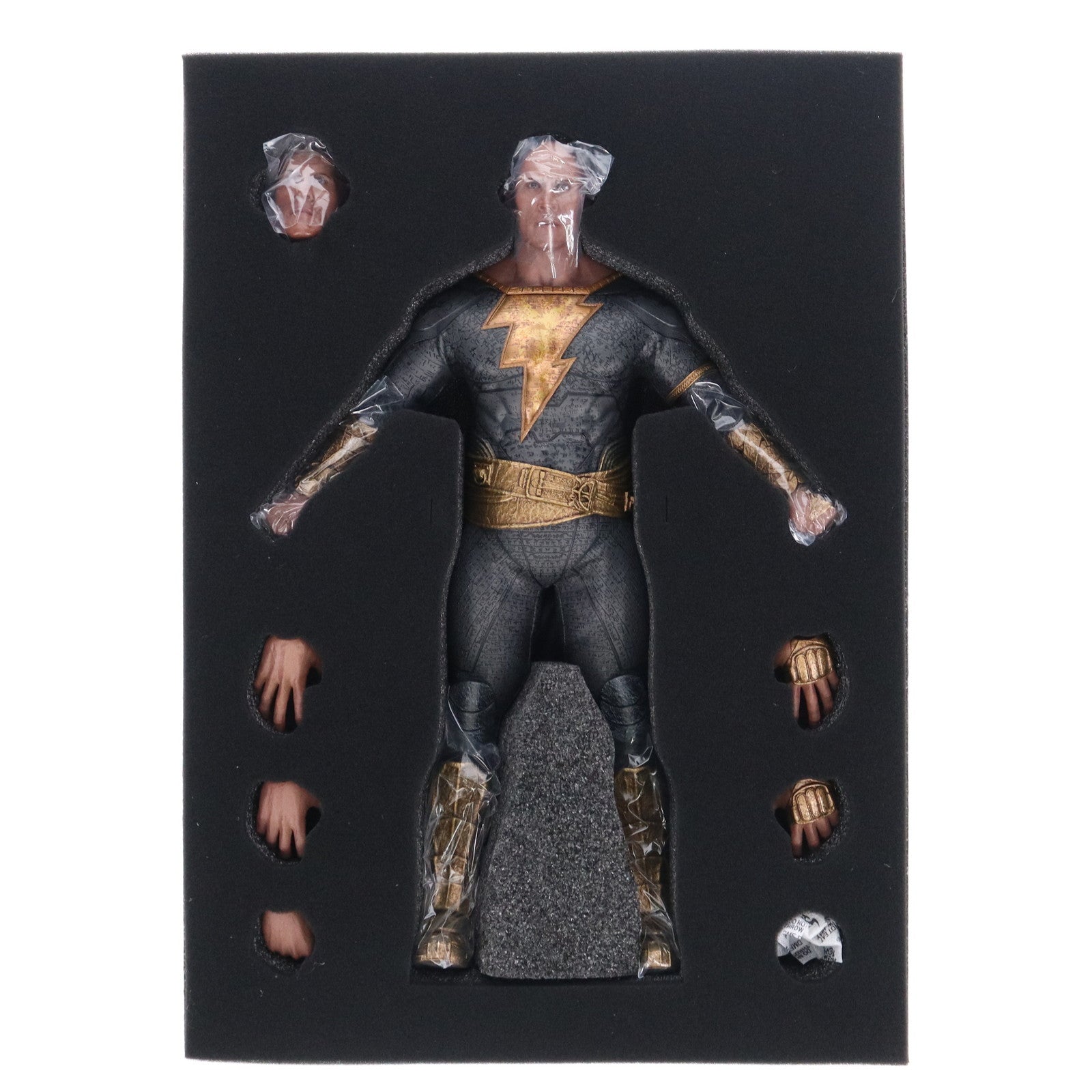 【中古即納】[FIG] ムービー・マスターピース DX ブラックアダム(ゴールデンアーマー) 1/6 完成品 可動フィギュア(DX#31) ホットトイズ(2024/04/31)