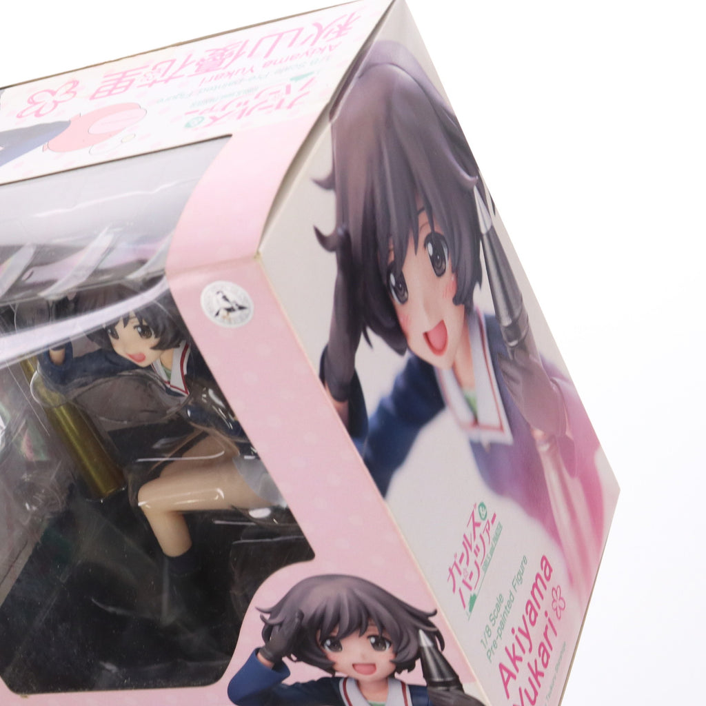 コトブキヤ ガールズ＆パンツァー 秋山優花里 1/8 完成品フィギュア 秋山優花里｜ガールズ＆パンツァー｜美少女フィギュア