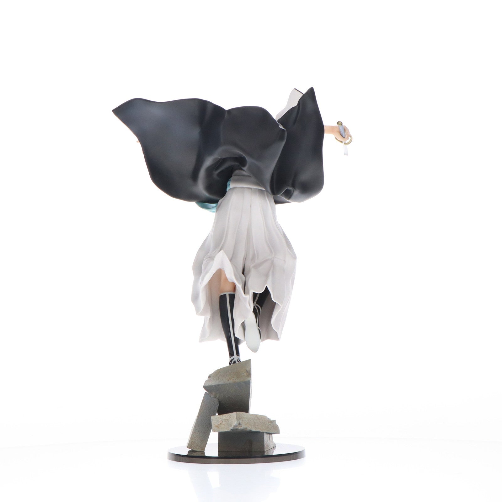 メガハウス G.E.M. ブリーチ BLEACH 市丸ギン 破面篇 18724 Amazon.co.jp: G.E.M.シリーズ BLEACH 市丸ギン 破面篇 完成品