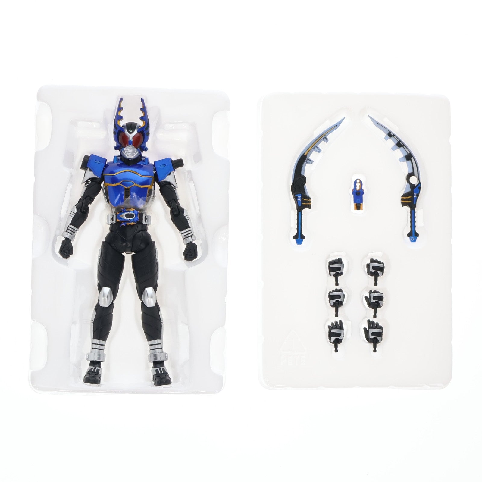 【中古即納】[FIG] 魂ウェブ商店限定 S.H.Figuarts(フィギュアーツ) 真骨彫製法 仮面ライダーガタック ライダーフォーム 仮面ライダーカブト 完成品 可動フィギュア バンダイ(20160930)