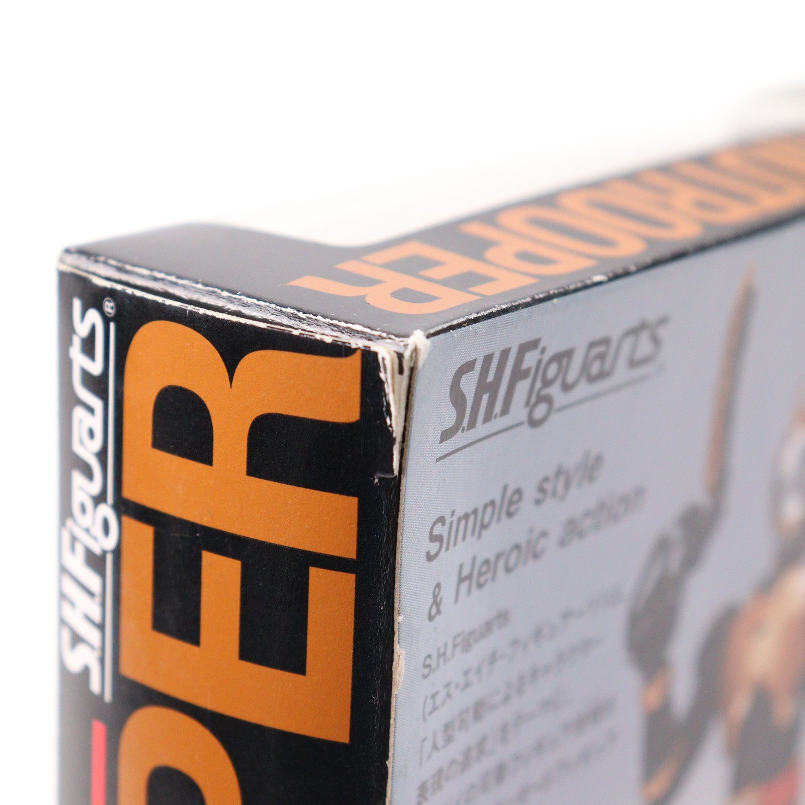 【中古即納】[FIG] S.H.Figuarts(フィギュアーツ) ライオトルーパー 仮面ライダー555(ファイズ) 完成品 可動フィギュア バンダイ(20111008)